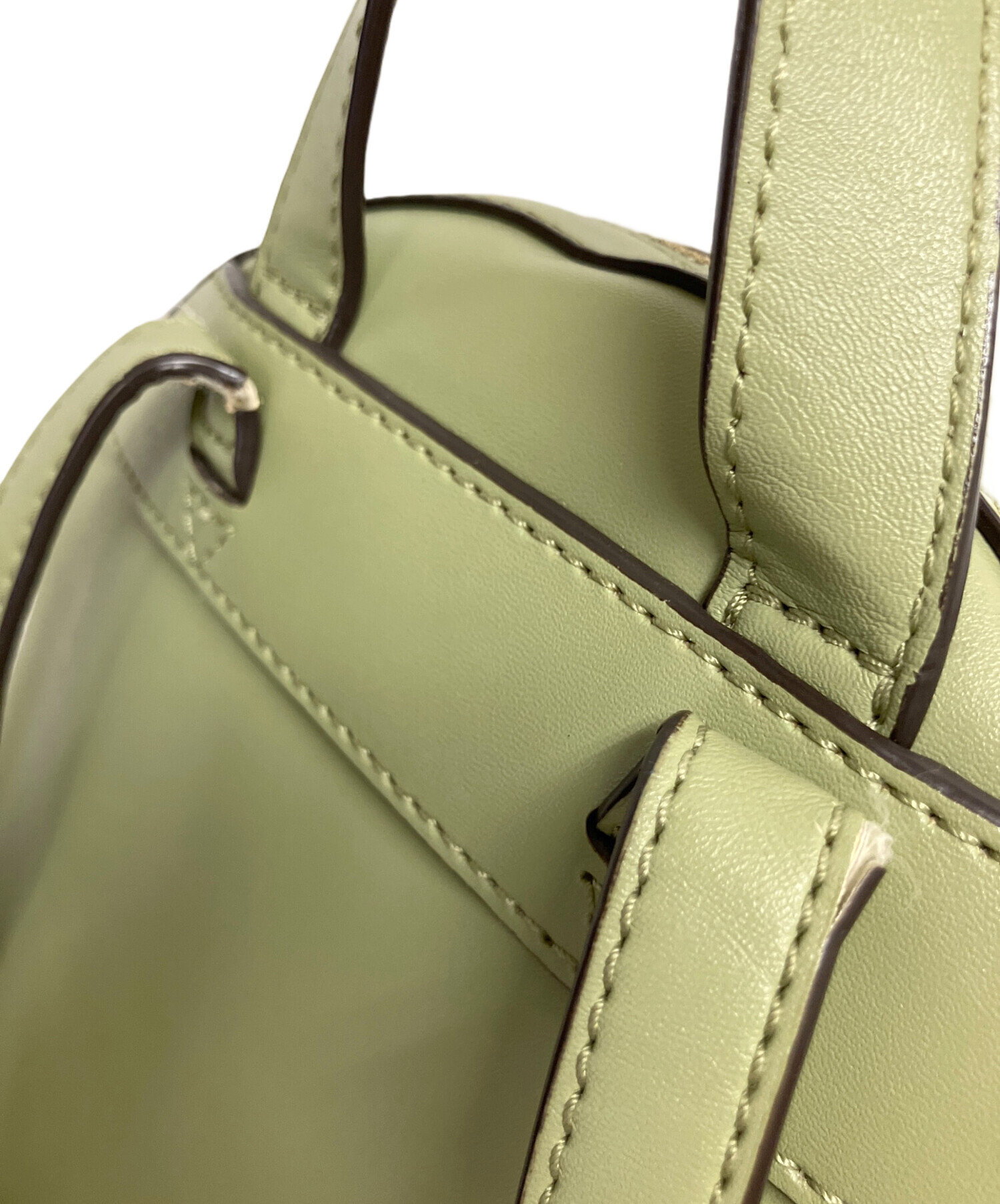 【最終値下げ】MICHAEL KORS マイケルコース リュック グリーン系 中古・古着通販】MICHAEL KORS (マイケル・コース) リュック グリーン