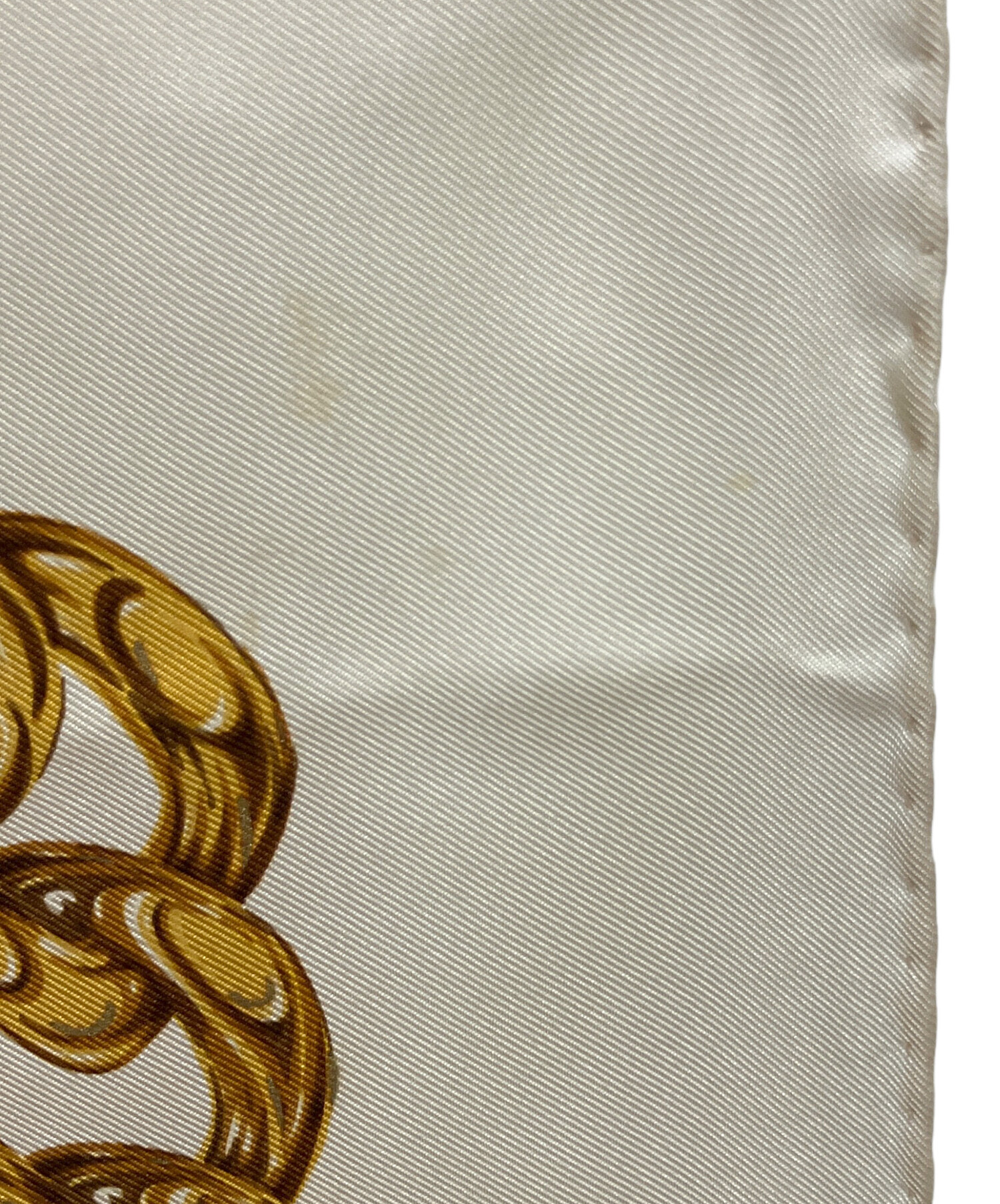 中古・古着通販】CHANEL (シャネル) シルクスカーフ ゴールド×ベージュ