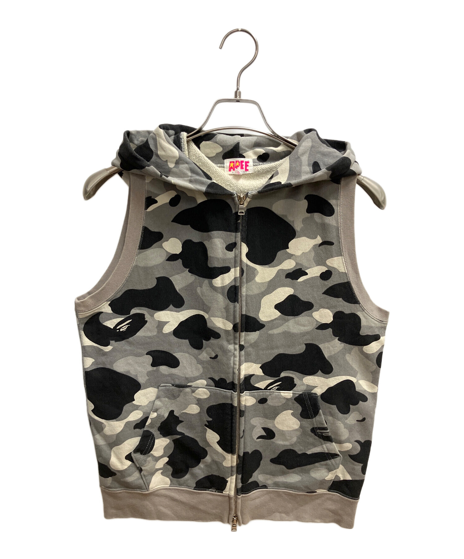 BAPE カモフラージュ スリングフィッシングベスト 中古・古着通販】A BATHING APE (アベイシングエイプ) フーディー