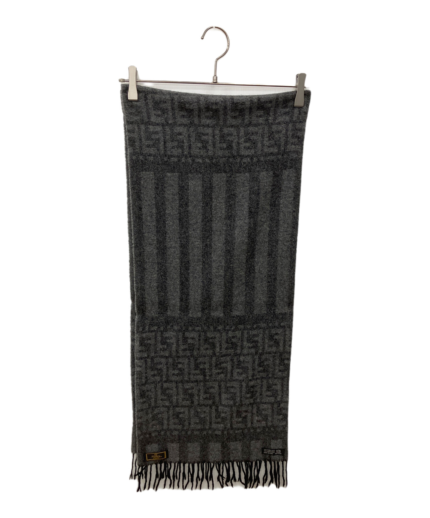 中古・古着通販】FENDI (フェンディ) ズッカ柄マフラー グレー