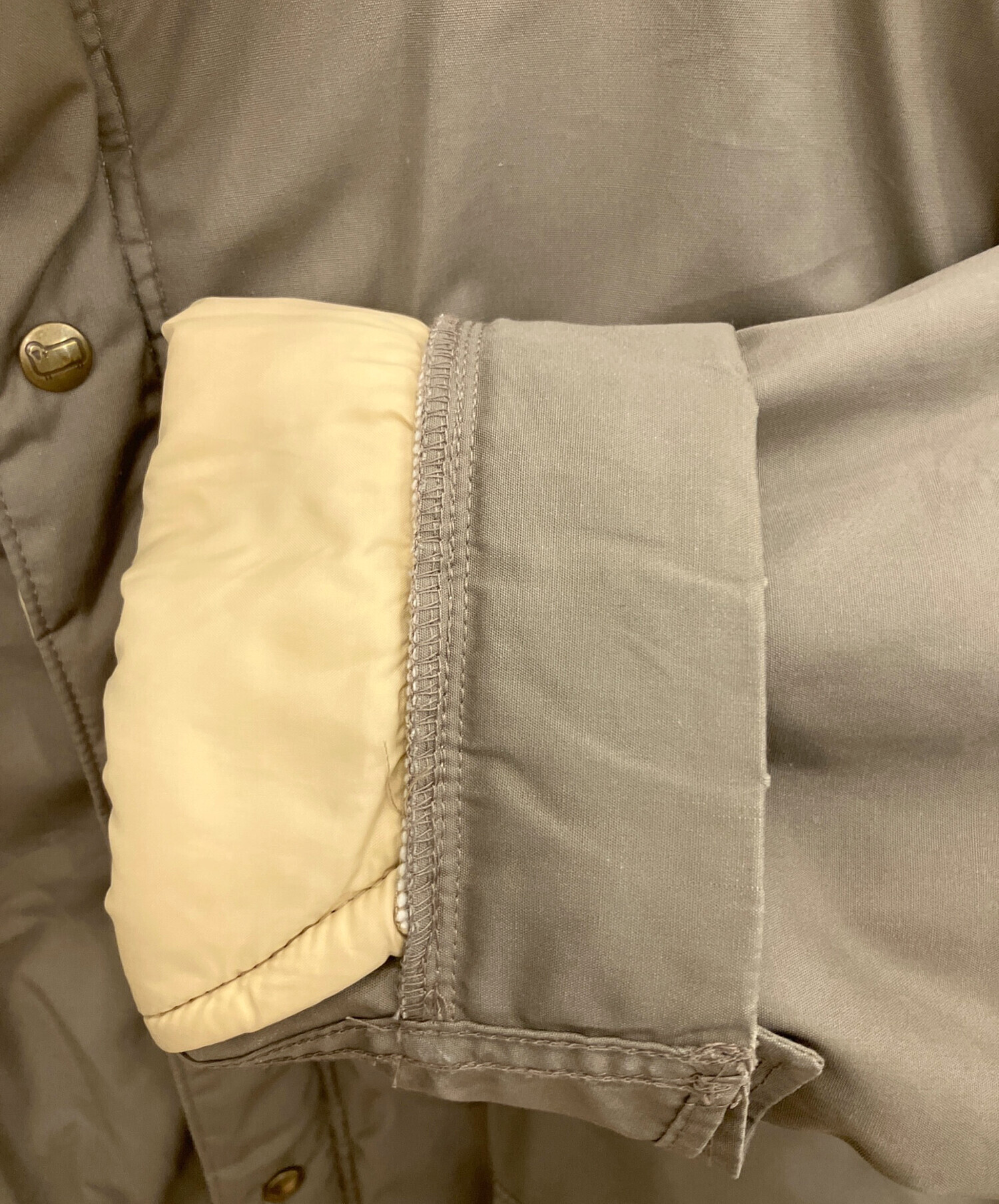 中古・古着通販】WOOLRICH (ウールリッチ) ダウンジャケット ベージュ