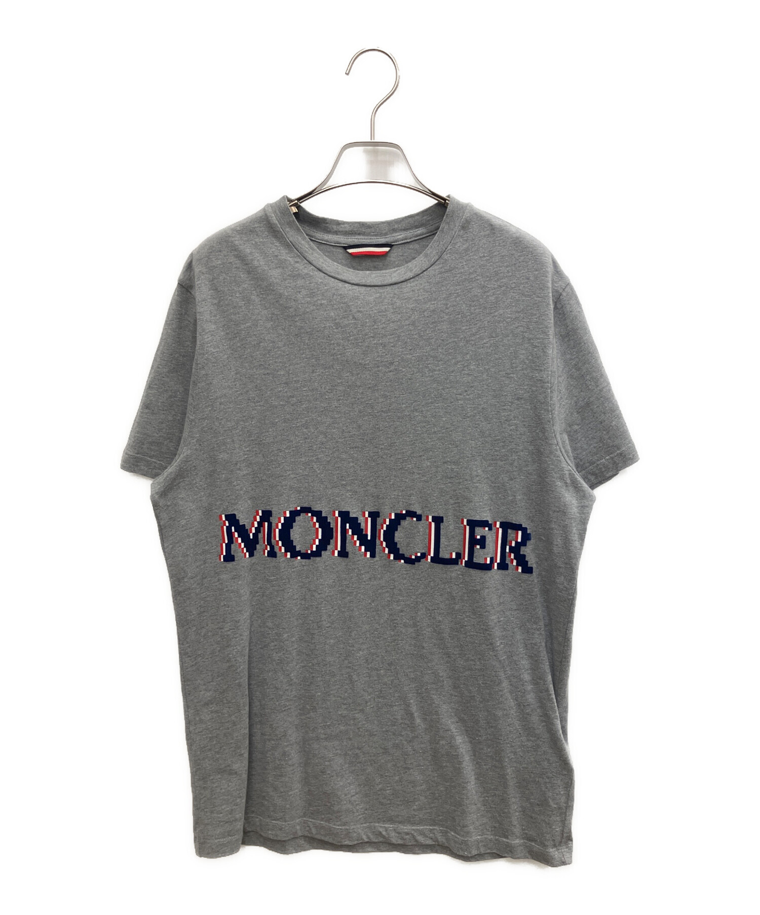 大人気 MONCLER MAGLIA T-SHIRT ダブルワッペン グレー 中古・古着通販】MONCLER (モンクレール) MAGLIA T-SHIRT グレー