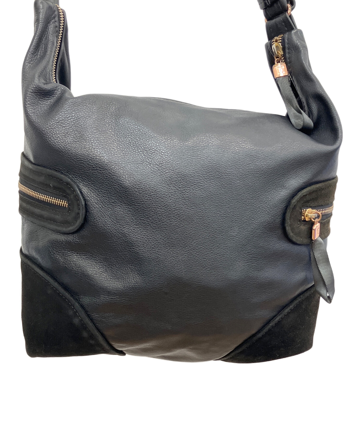 Repetto本革 ショルダーバッグ ブラック 中古・古着通販】Repetto (レペット) ワンショルダーバッグ ブラック
