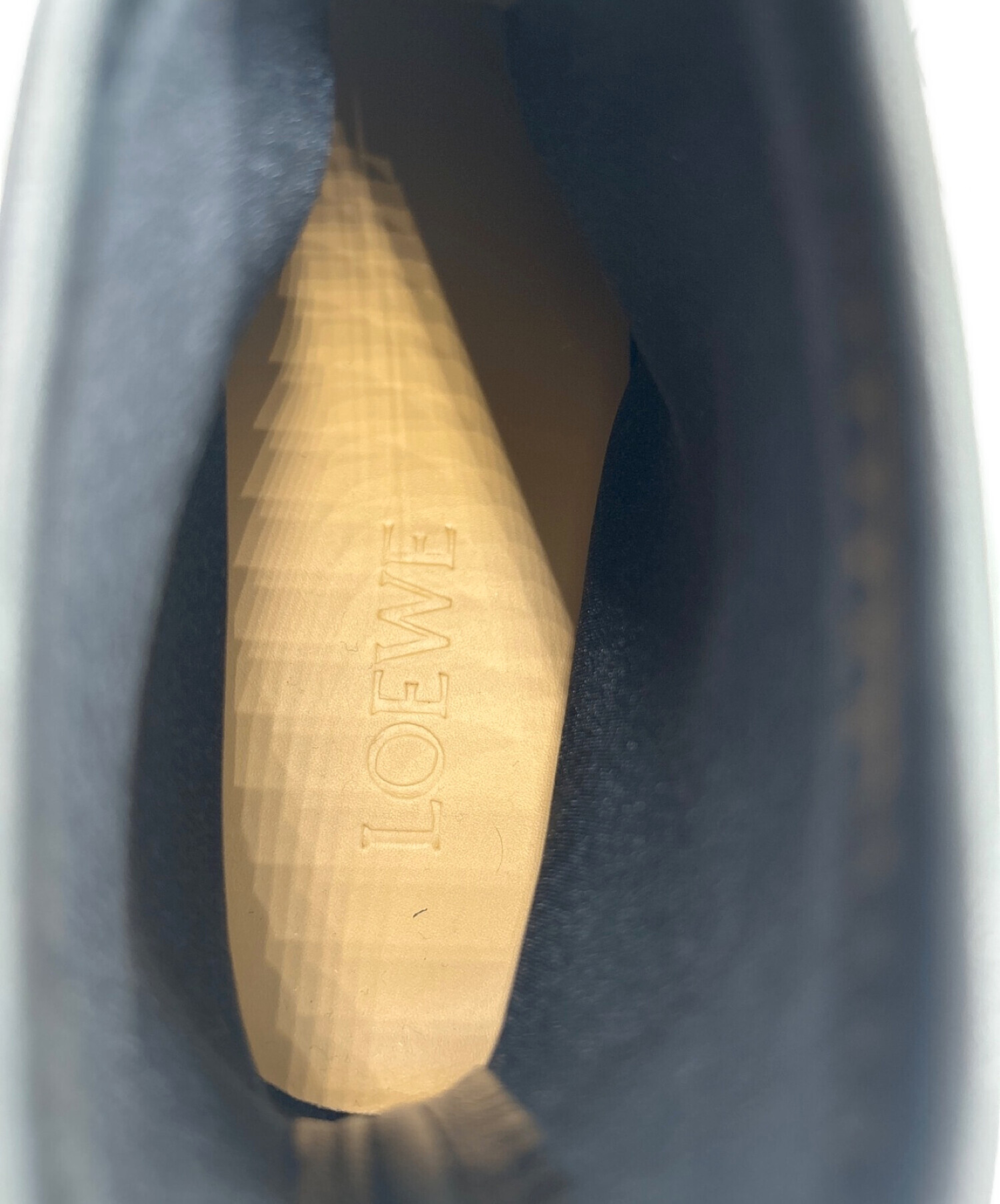 LOEWE ハイカットスニーカー！ LOEWE ハイカットスニーカー！ - メルカリ