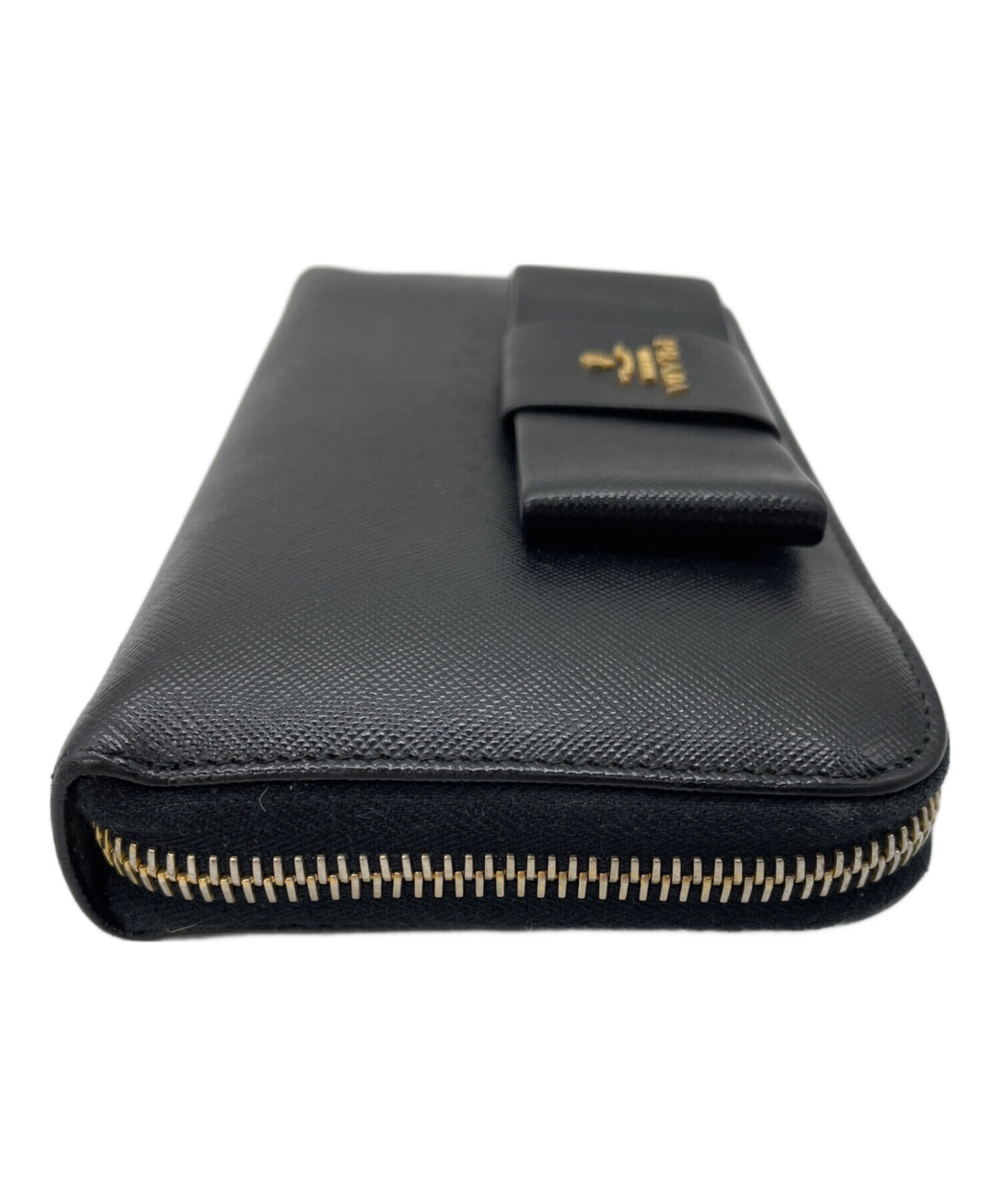 PRADA キルティング リボン ラウンドファスナー 長財布 中古・古着通販】PRADA (プラダ) リボンラウンドファスナー長財布