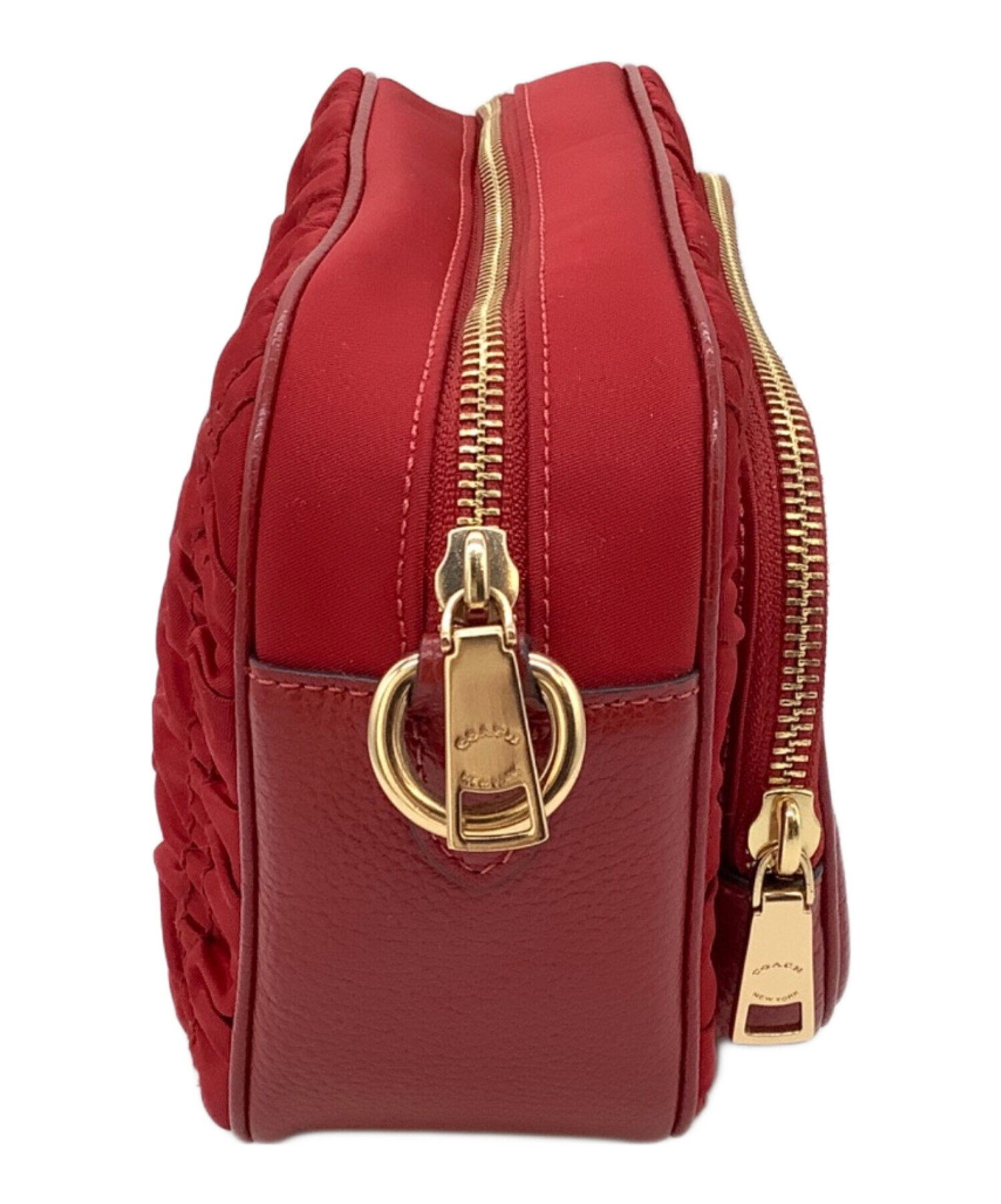 未使用　コーチ　初代かごバック　赤 中古・古着通販】COACH (コーチ) ショルダーバッグ レッド｜ブランド