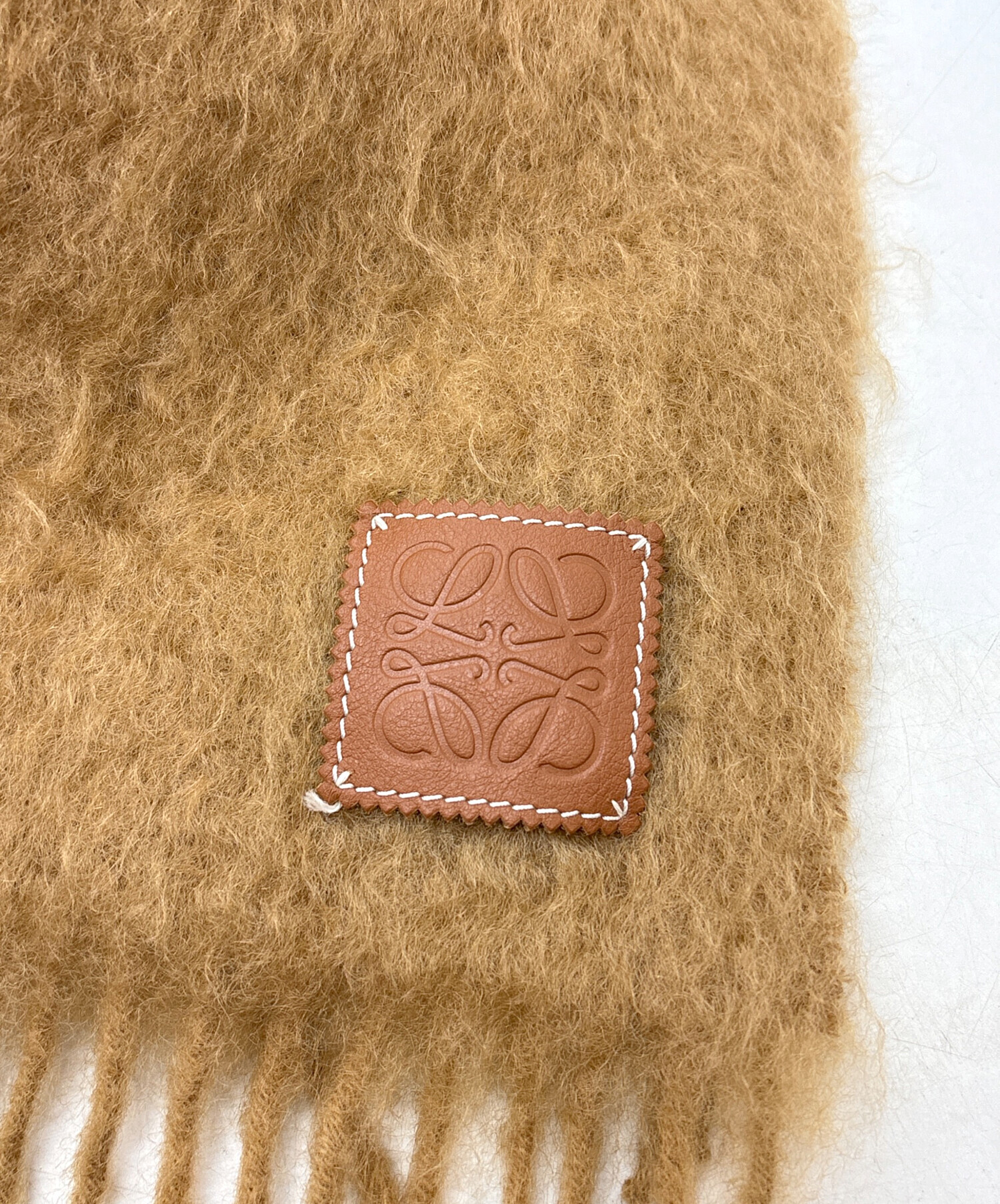 ロエベ LOEWE レディース マフラー/キャメル ライトブラウン系 ロエベ LOEWE レディース マフラー/キャメル ライトブラウン系