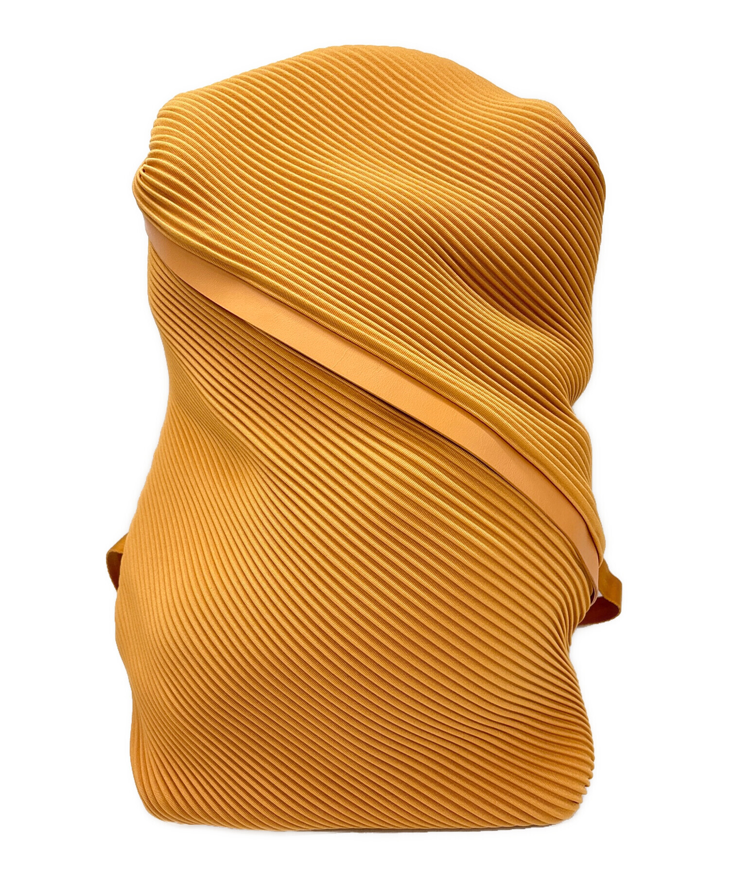 PLEATS PLEASE プリーツプリーズ リュック オレンジ イッセイミヤケ 中古・古着通販】PLEATS PLEASE (プリーツプリーズ) リュック オレンジ