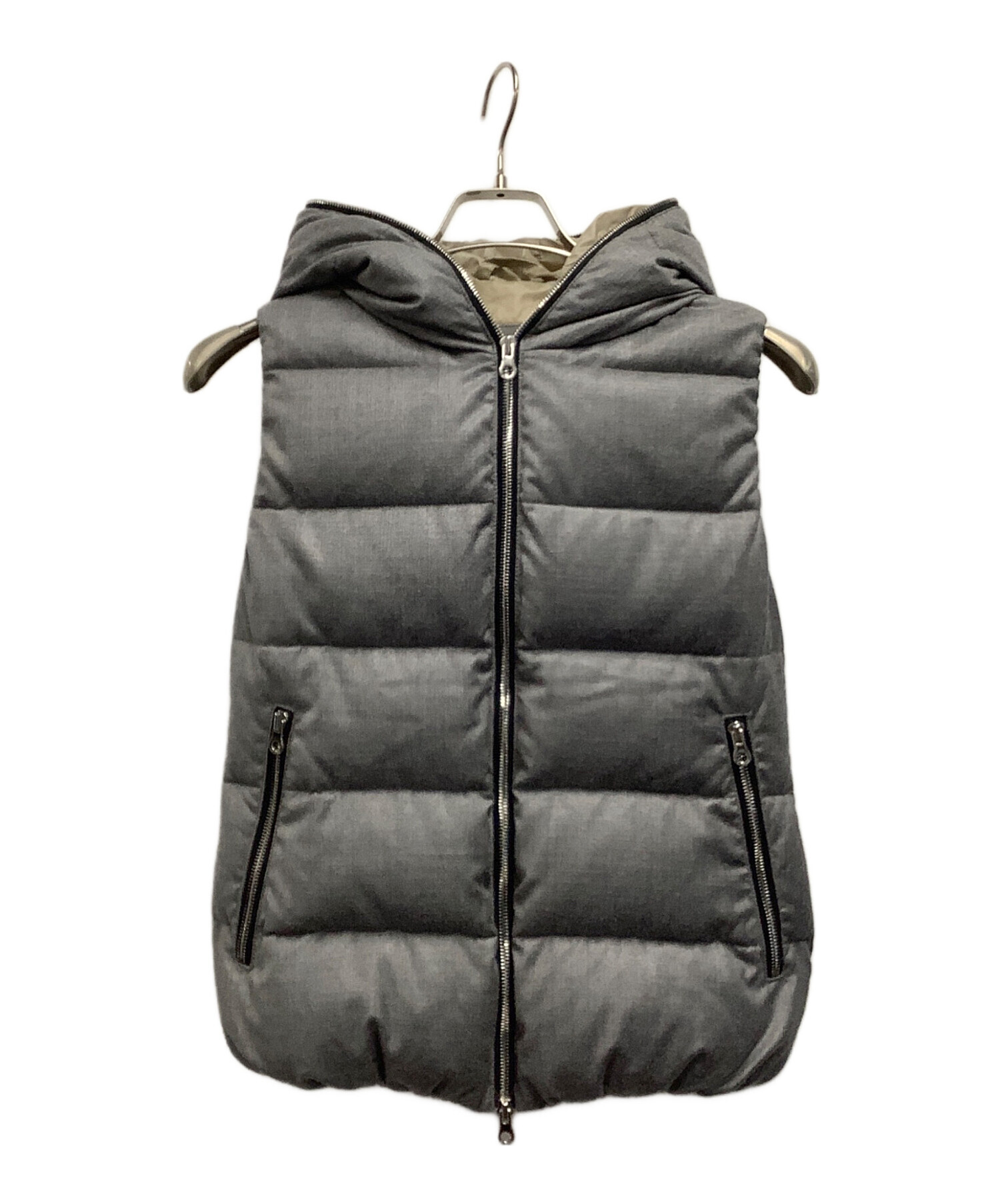 中古・古着通販】DUVETICA (デュベティカ) ダウンベスト グレー サイズ
