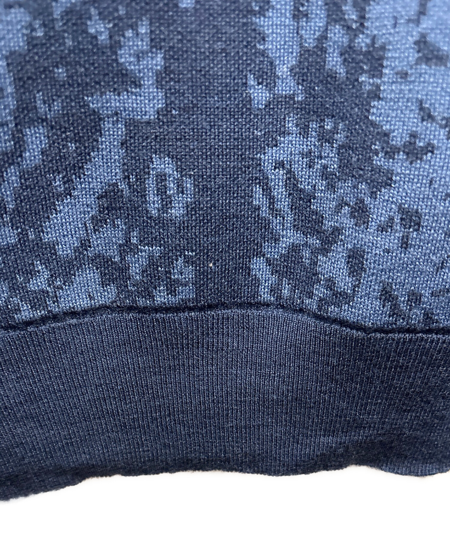 JOHN SMEDLEY ジョンスメドレー ニット・セーター M 紺 【古着】【中古】【送料無料】 JOHN SMEDLEY - JOHN SMEDLEY ジョンスメドレー ニット・セーター M 紺
