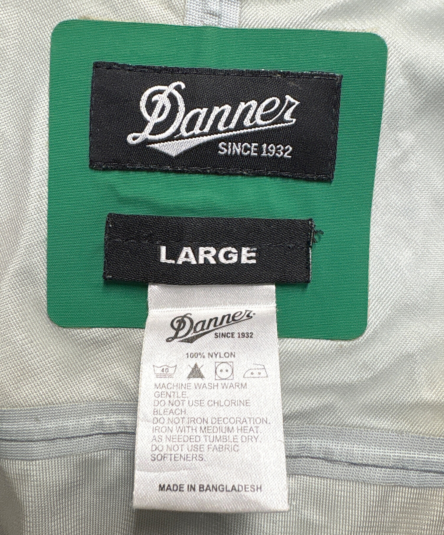 中古・古着通販】Danner (ダナー) マウンテンパーカー グリーン サイズ 