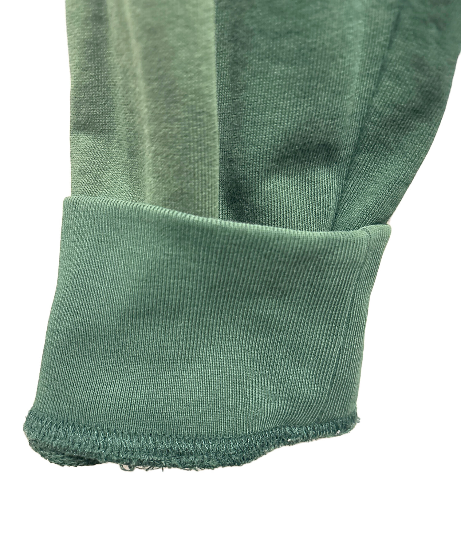 中古・古着通販】CarHartt (カーハート) スウェット グリーン サイズ:M 