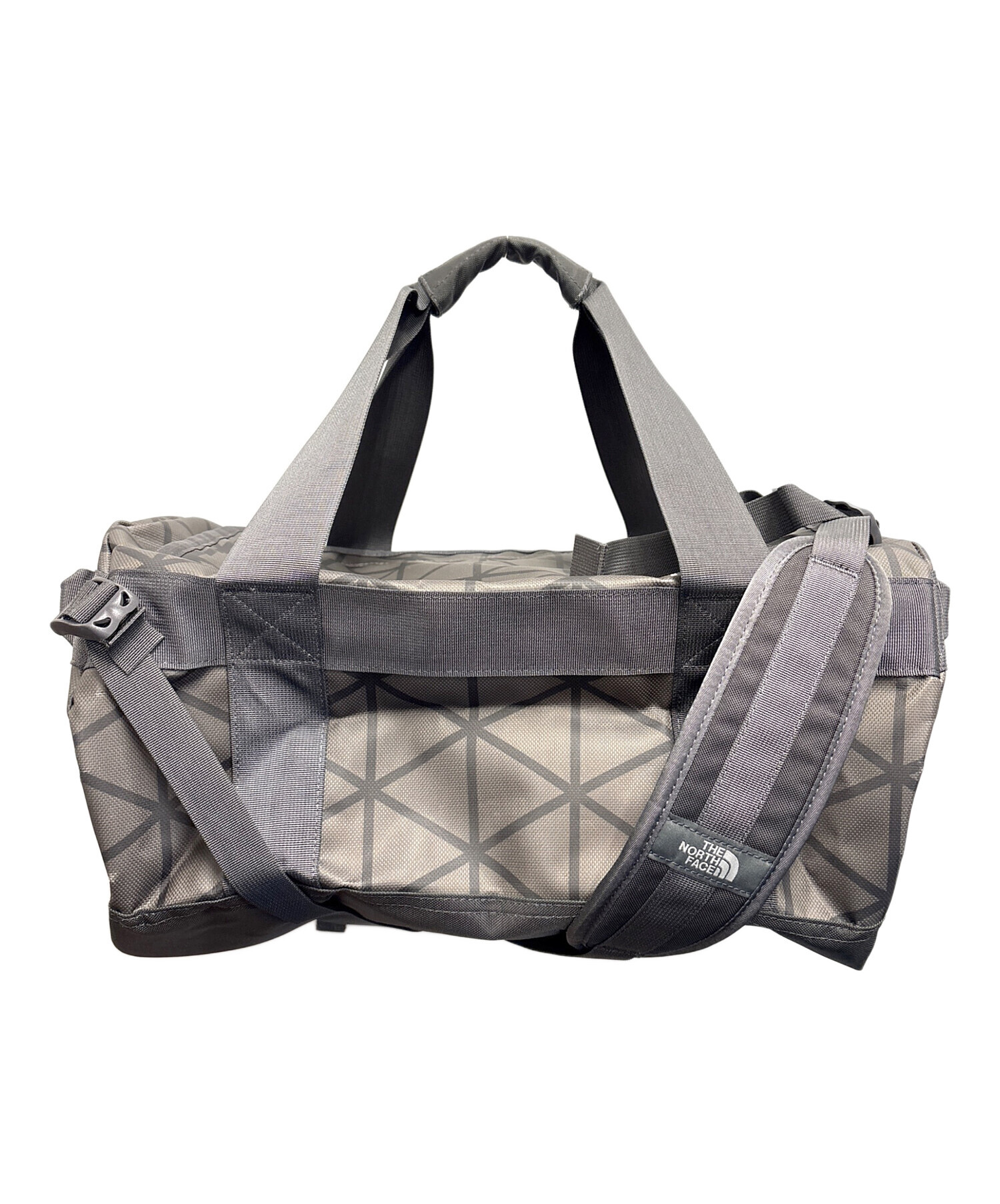 ノースフェイス ダッフルバッグ 希少グレー 大きい 大容量 中古 美品 中古・古着通販】THE NORTH FACE (ザ ノース フェイス) ダッフルバッグ