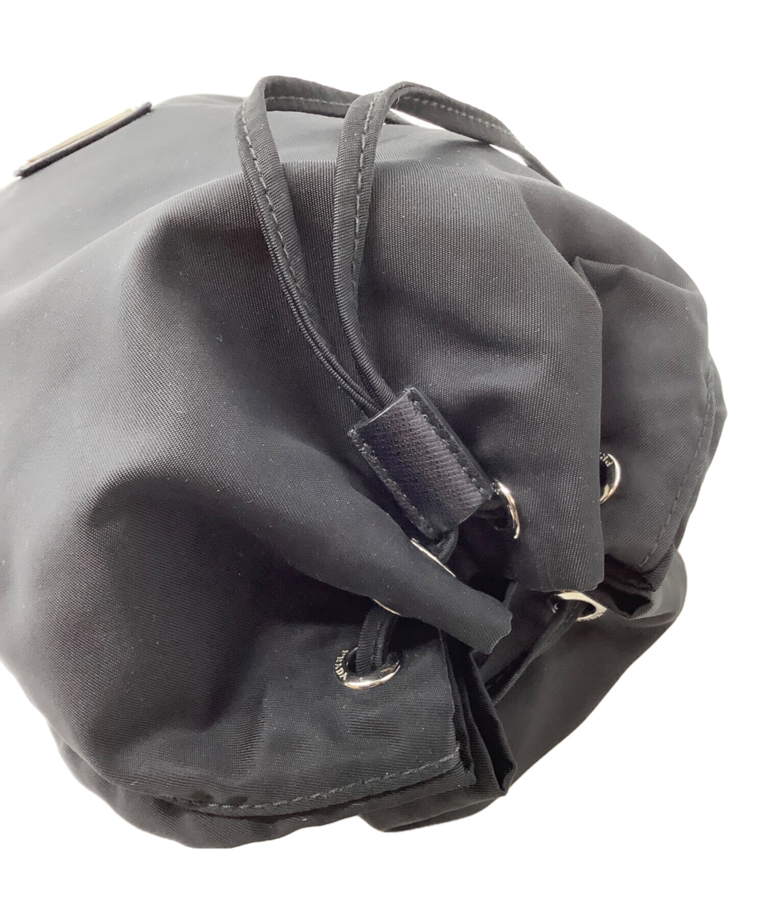 中古・古着通販】PRADA (プラダ) ナイロン巾着ポーチ ブラック