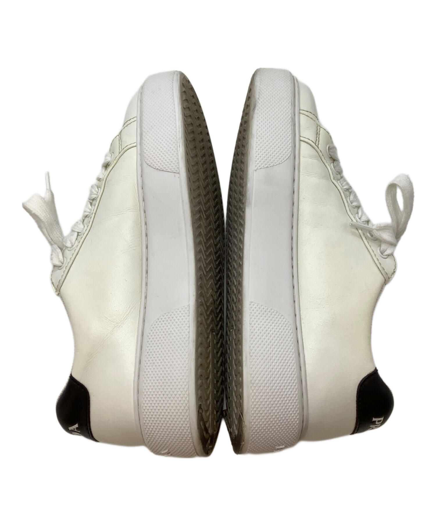 中古・古着通販】PRADA (プラダ) ローカットスニーカー ホワイト