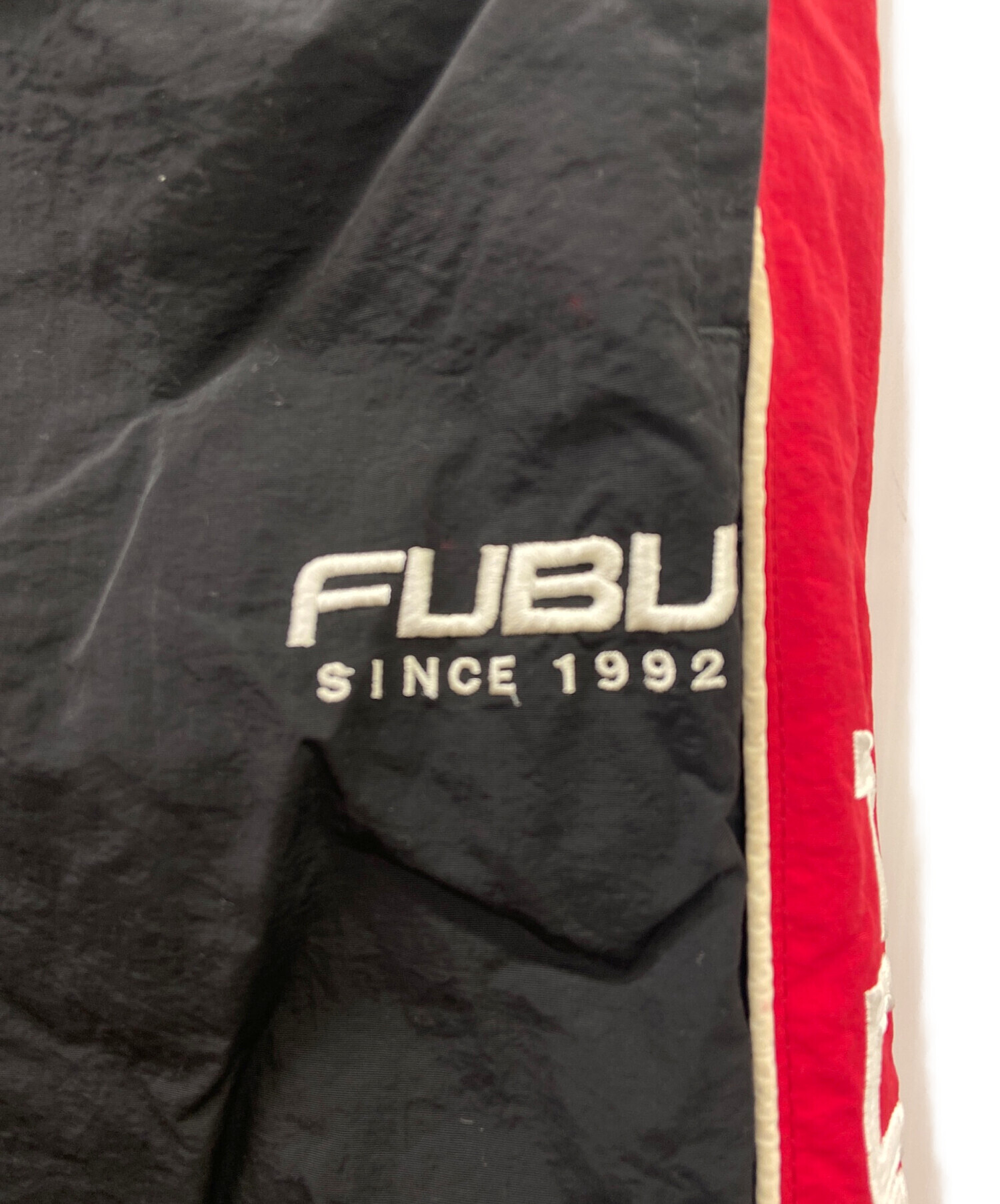 中古・古着通販】FUBU (フブ) ナイロンパンツ レッド×ブラック サイズ