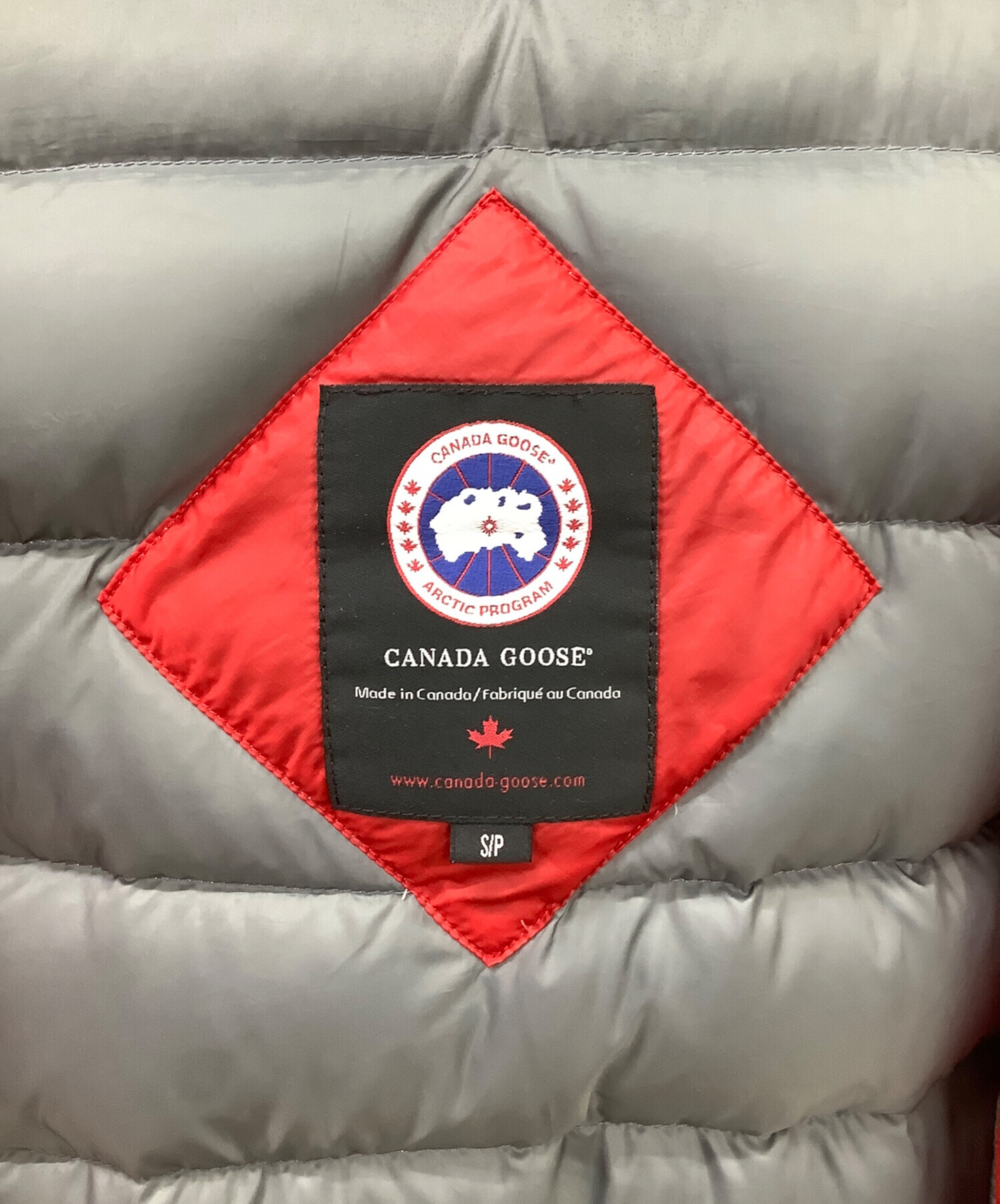CANADA GOOSE ARCTIC PROGRAM Mサイズ レッド | ヤマダウェブコム