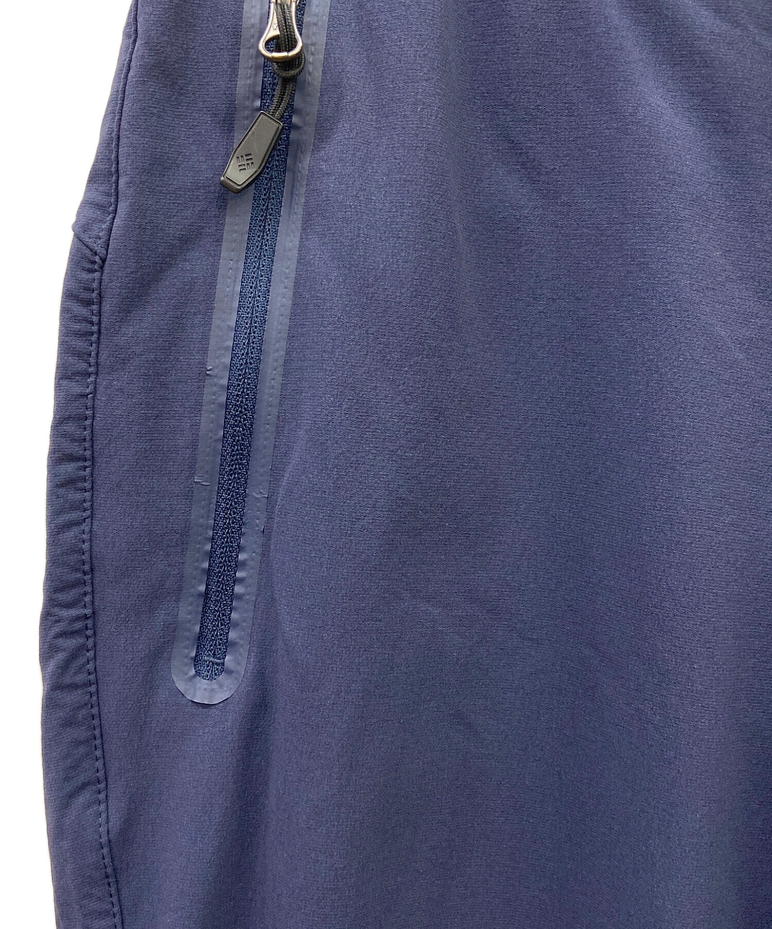 中古・古着通販】Columbia (コロンビア) ナイロンパンツ ネイビー