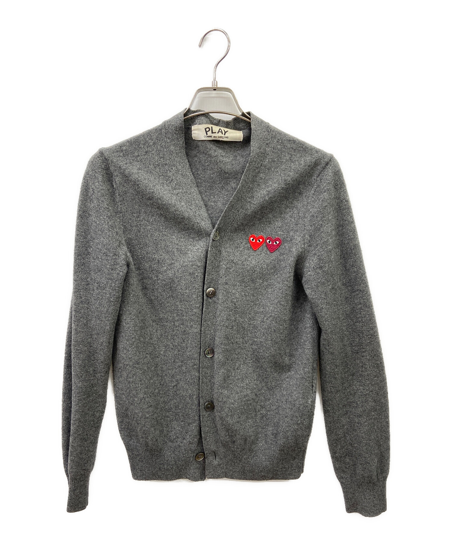 【大人気】 COMME des GARCONS PLAYカーディガン S グレー 中古・古着通販】COMME des GARCONS (コムデギャルソン) 薄手