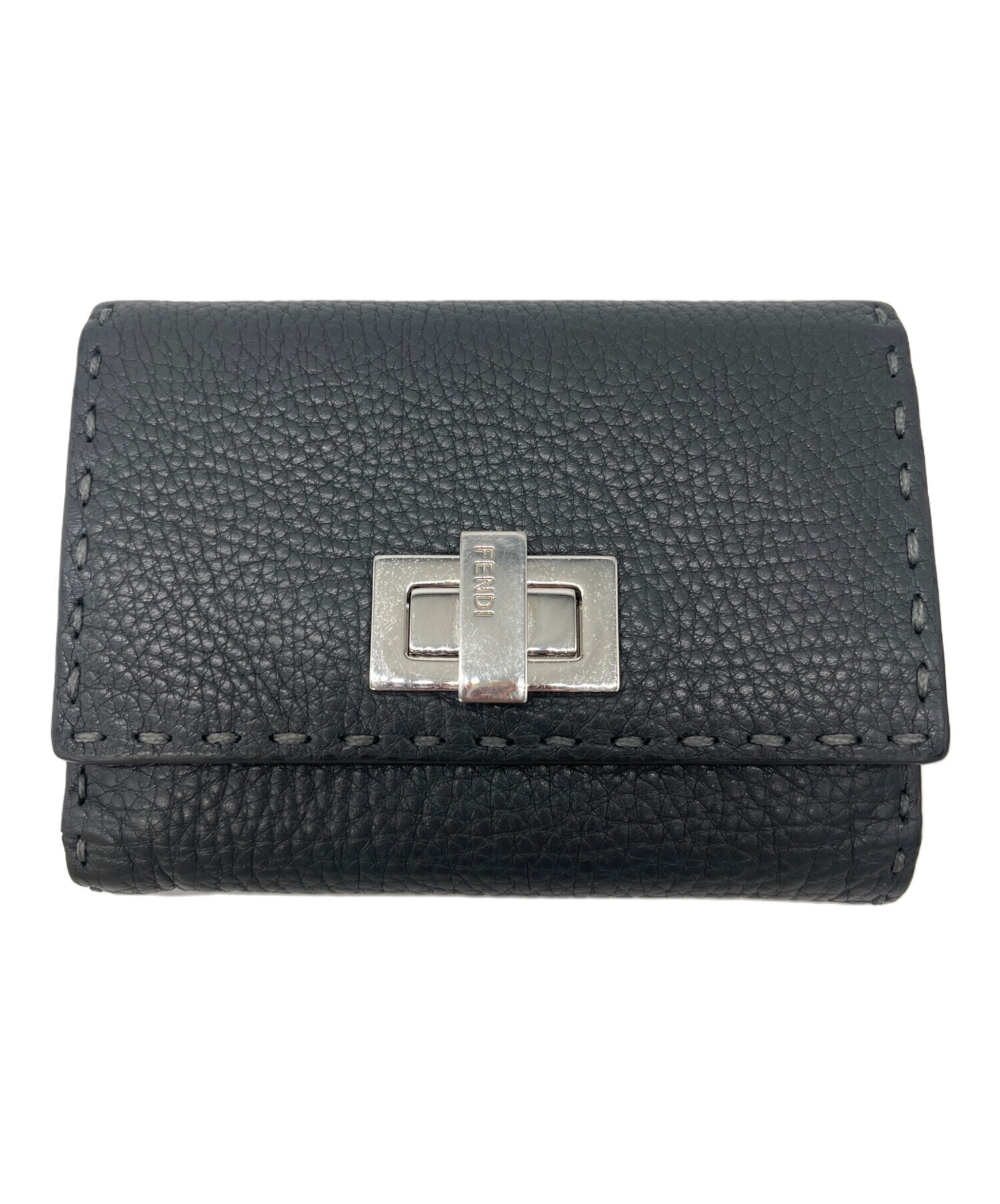 中古・古着通販】FENDI (フェンディ) ターンロック2つ折り財布 グレー