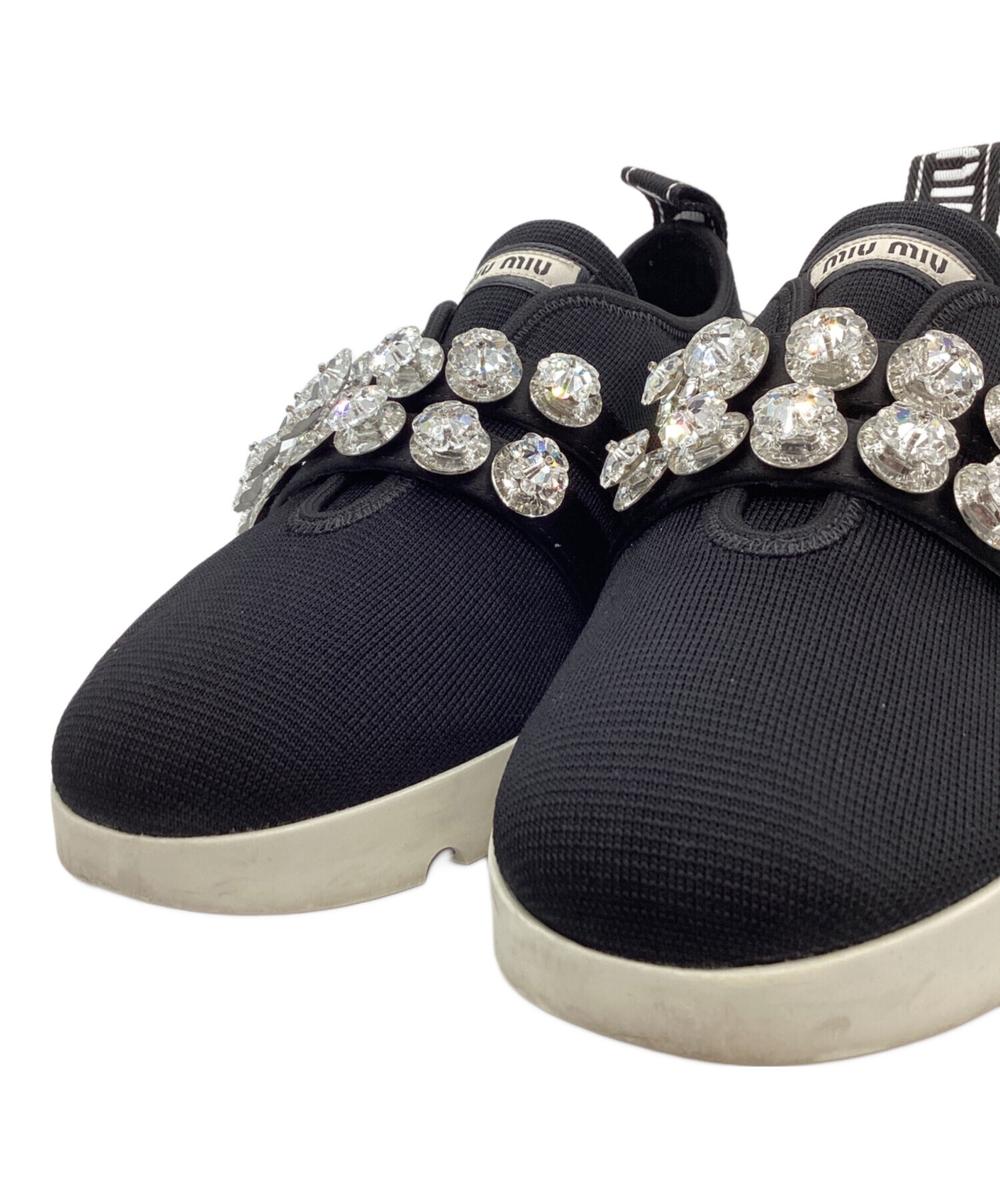 【未使用】MIUMIU ミュウミュウ ロゴ ビジュー スニーカー 38.5 中古・古着通販】MIU MIU (ミュウミュウ) MIU MIU ビジュースニーカー