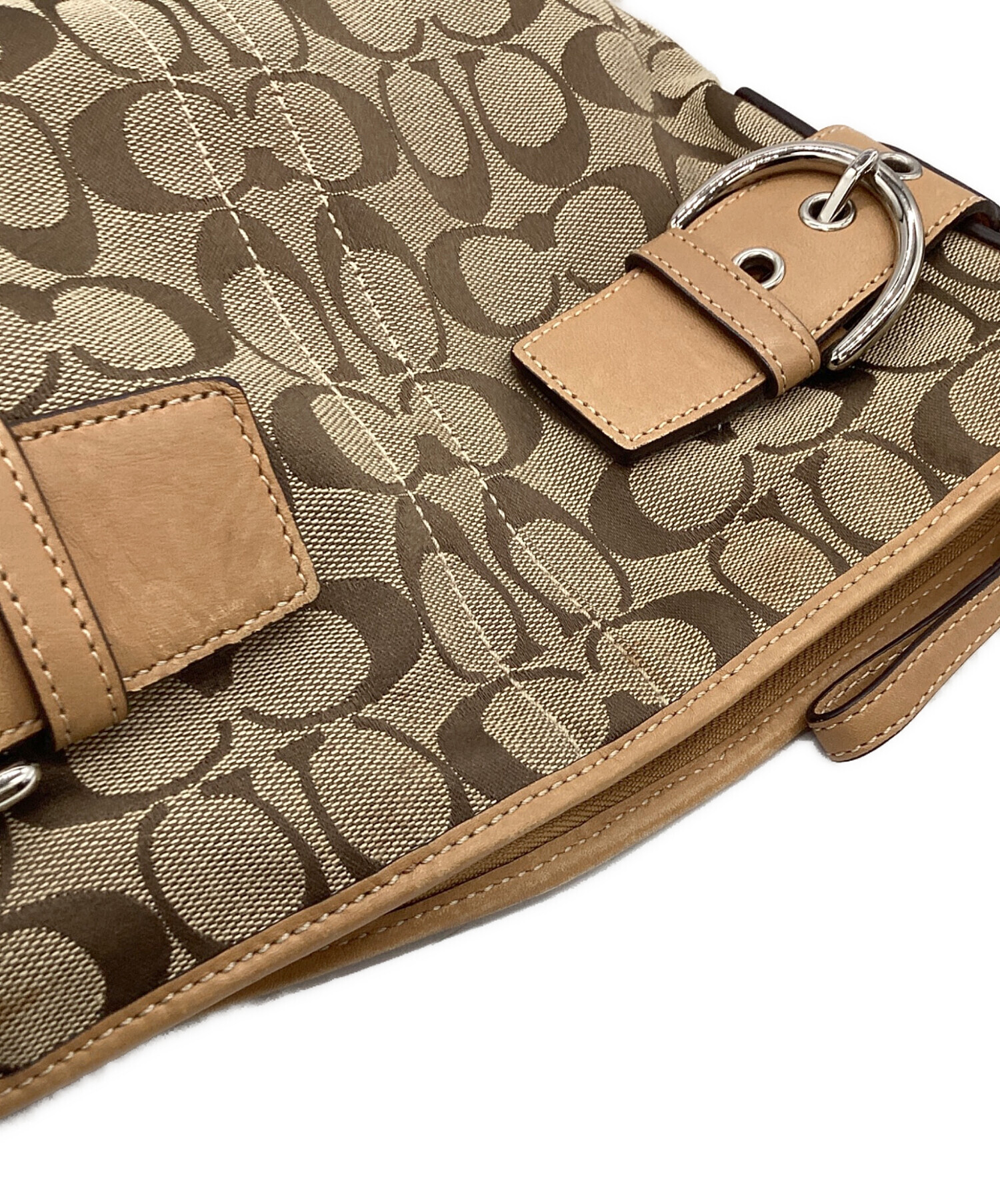 COACH ショルダーバッグ ベージュ ブラウン 中古・古着通販】COACH (コーチ) COACH シグネチャー ショルダーバッグ