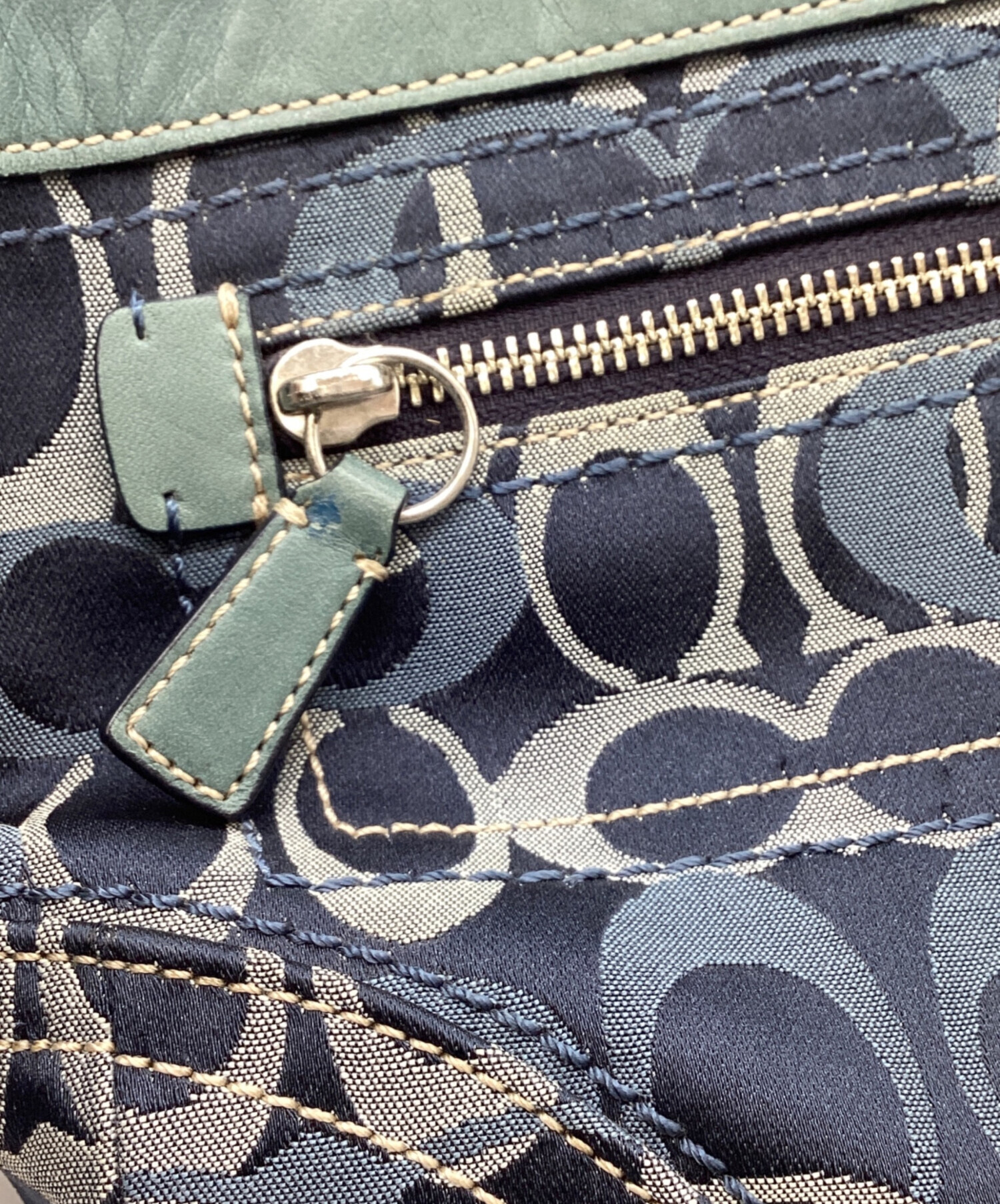 未使用　COACH コーチ　シグネチャー ショルダーバッグ ネイビー　ミニポーチ 中古・古着通販】COACH (コーチ) COACH シグネチャー ワンショルダー