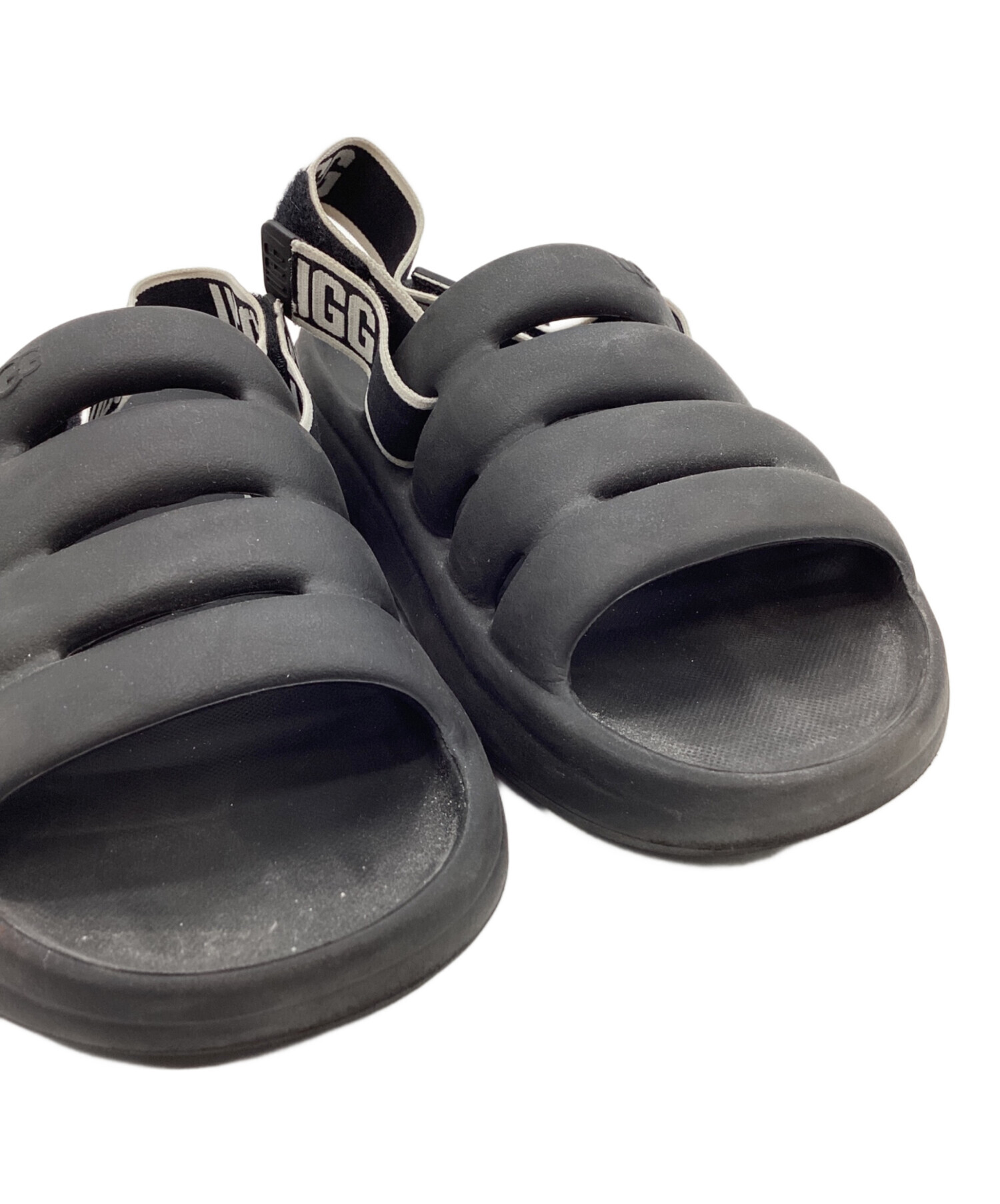 中古・古着通販】UGG (アグ) UGG ストラップサンダル ブラック サイズ