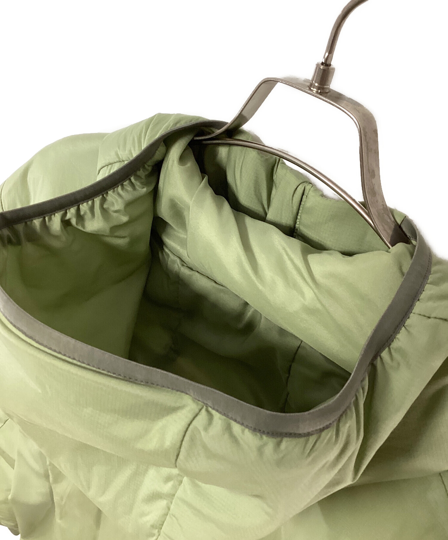 中古・古着通販】ARC'TERYX (アークテリクス) アトムフーディ M カーキ