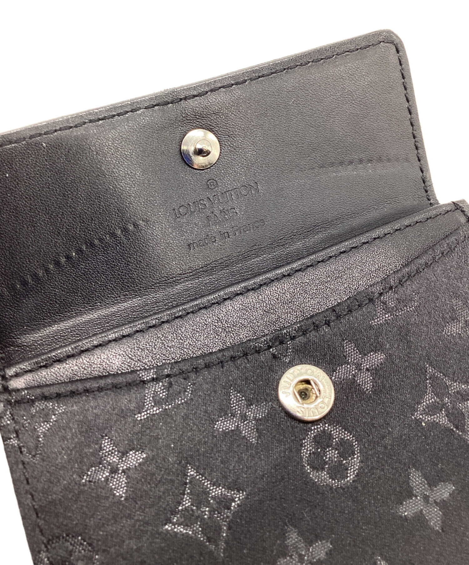 中古・古着通販】LOUIS VUITTON (ルイ ヴィトン) ケース ブラック