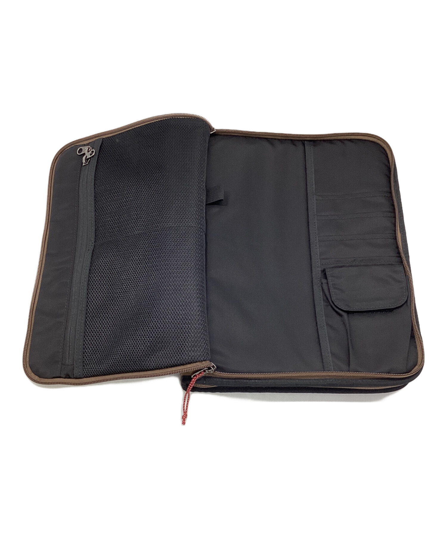 中古・古着通販】NANGA (ナンガ) タブレットケース カーキ｜ブランド