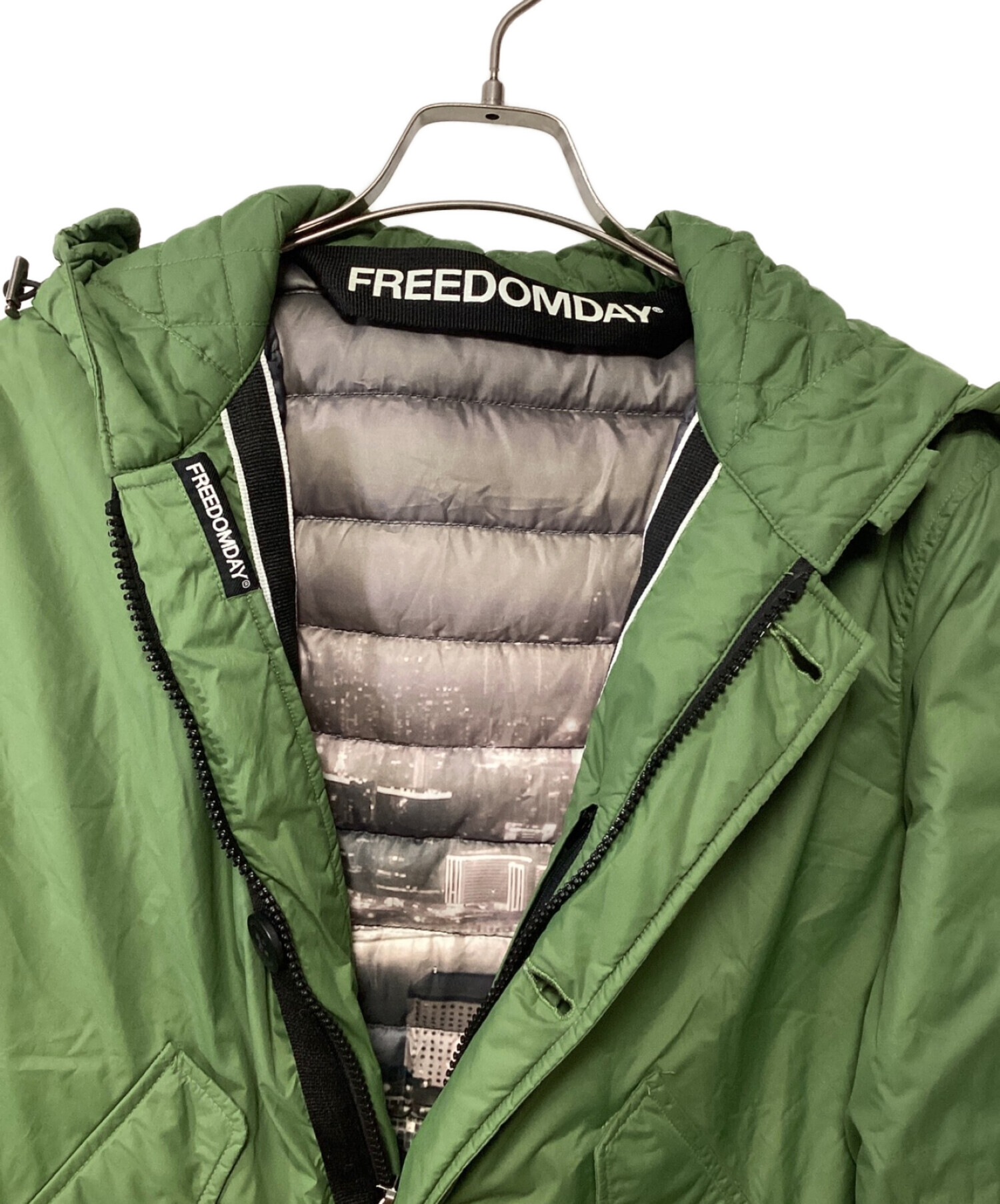 中古・古着通販】FREEDOMDAY (フリーダムデイ) ダウンジャケット