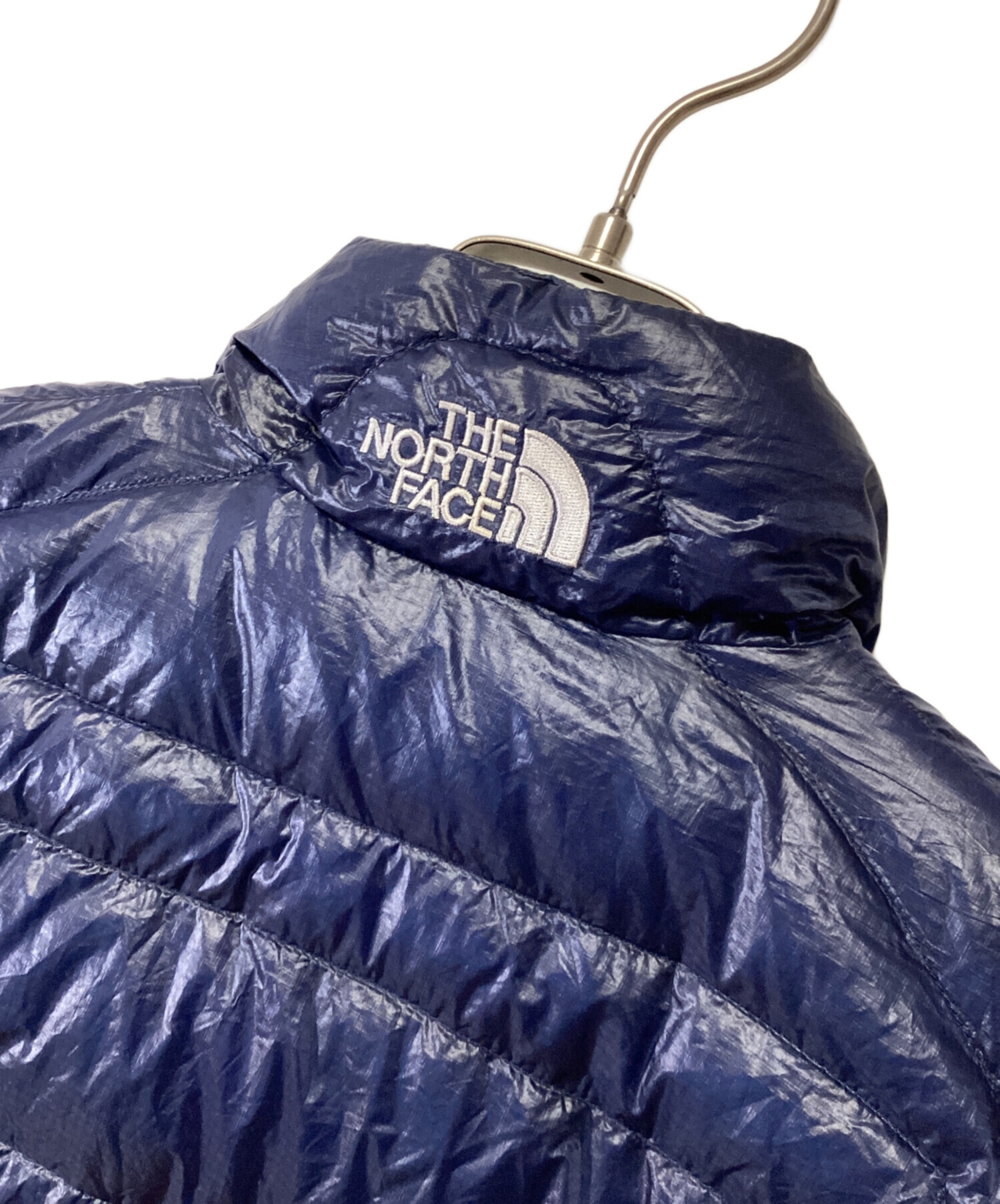 美品 ノースフェイス ライトダウンジャケット ナイロン 青 Mサイズ S-44 中古・古着通販】THE NORTH FACE (ザ ノース フェイス) ライトダウン
