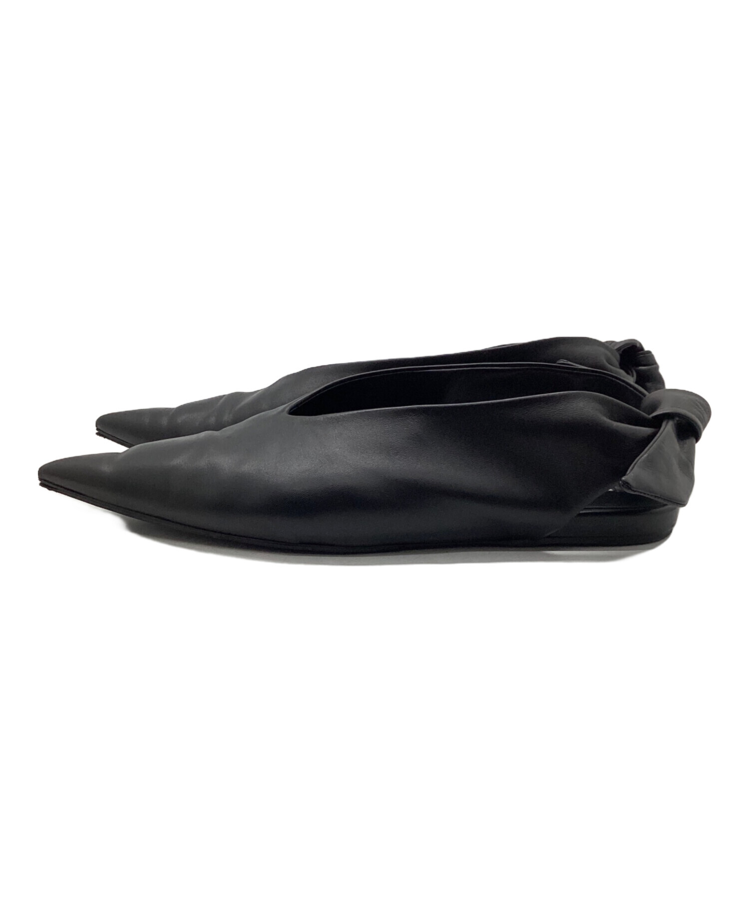 JIL SANDER ブラック ポインテッドトゥ シューズ 38 中古・古着通販】JIL SANDER (ジルサンダー) ポインテットトゥノット
