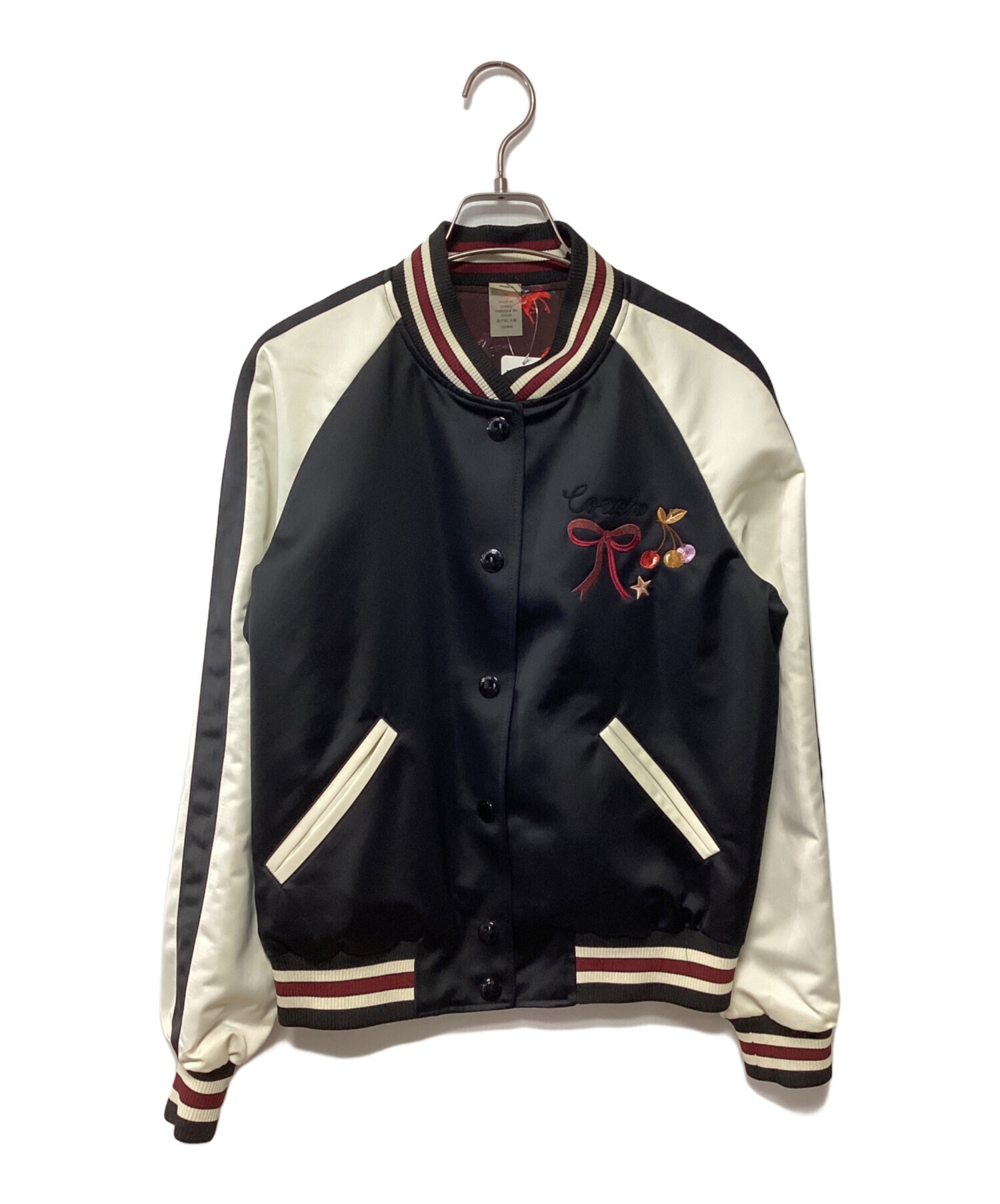 COACH スタジャン ブラック XS 中古・古着通販】COACH (コーチ) スタジャン ブラック×ホワイト サイズ