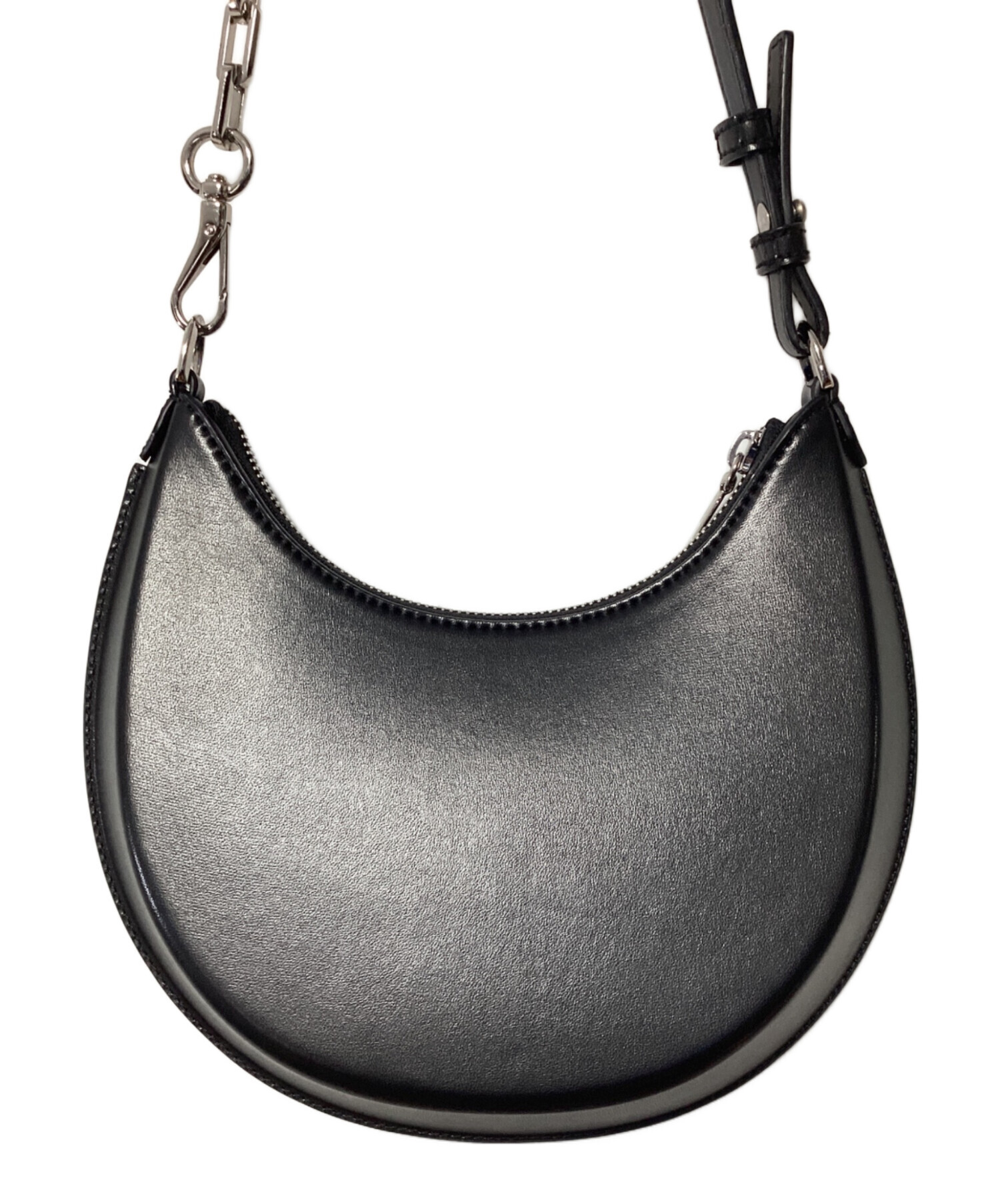 【チャールズアンドキース】ショルダーバッグ CHARLES & KEITH JAPAN | 忙しい日々を過ごすあなたに寄り添う