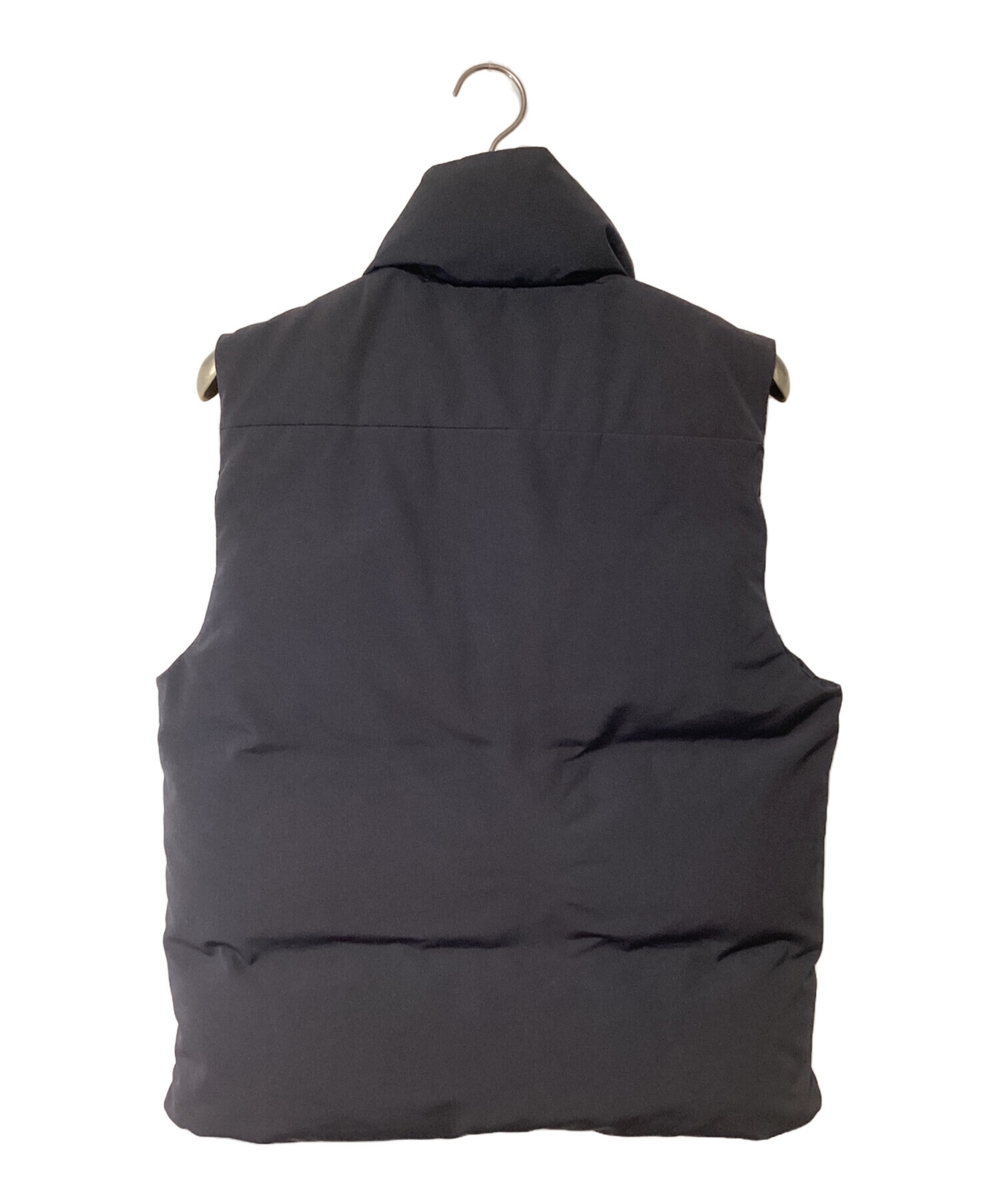  カナダグース　モントリオール　Sサイズ　ダウンベスト 中古・古着通販】CANADA GOOSE (カナダグース) モントリオールダウン