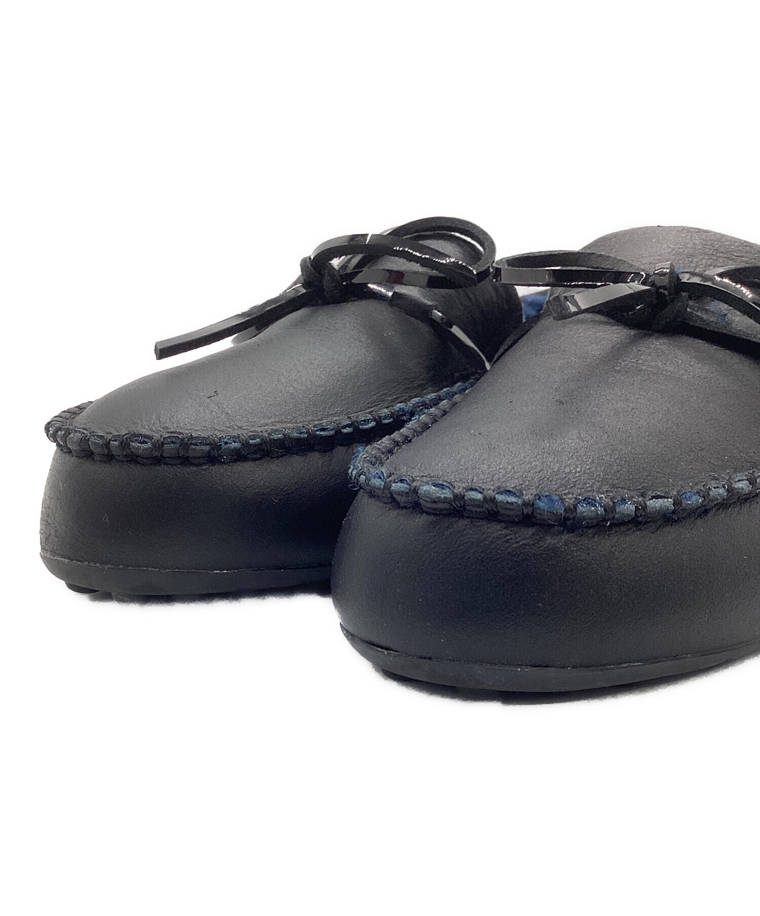 中古・古着通販】UGG (アグ) モカシンシューズ ブラック×ネイビー