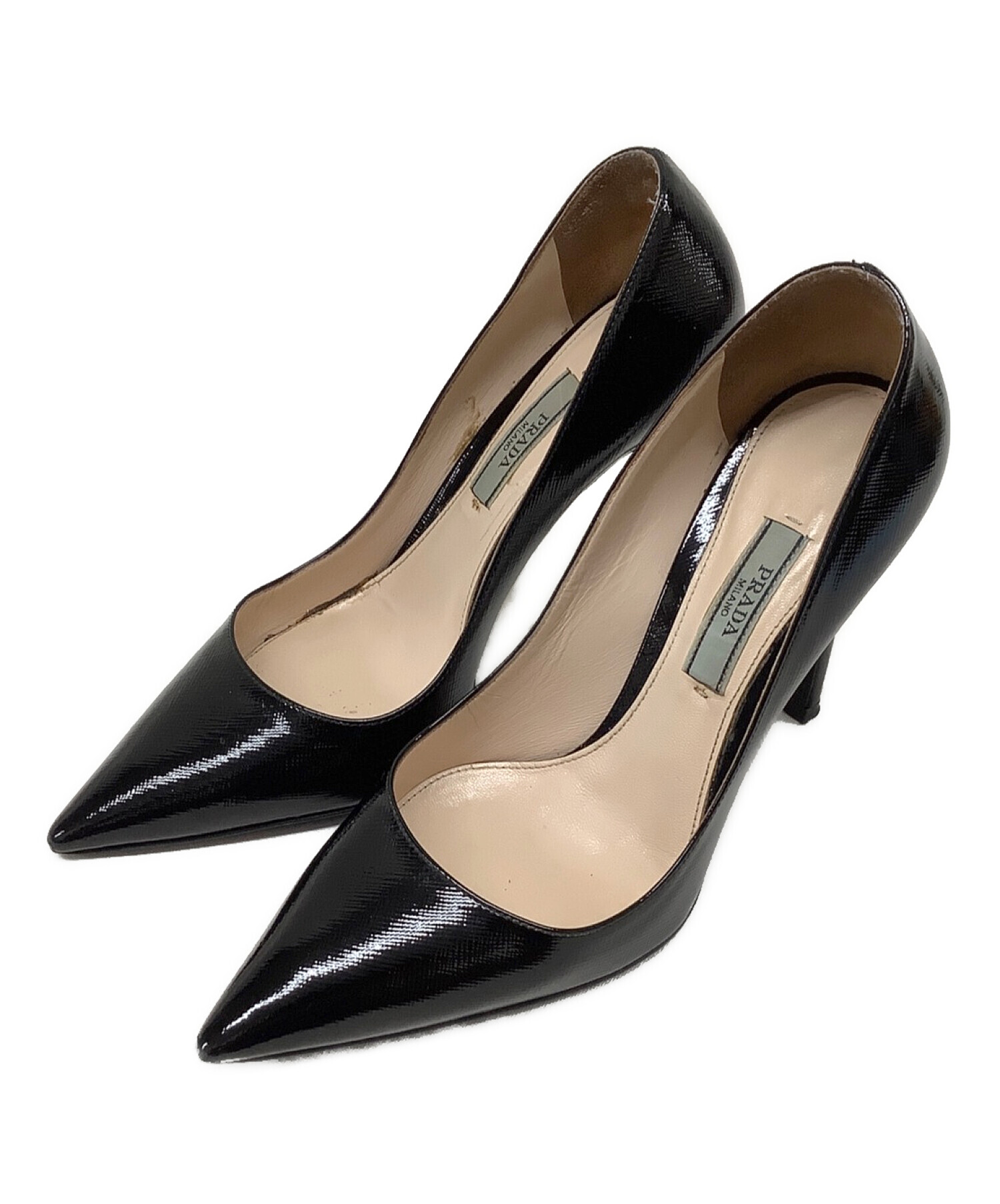 PRADA エナメル パンプス