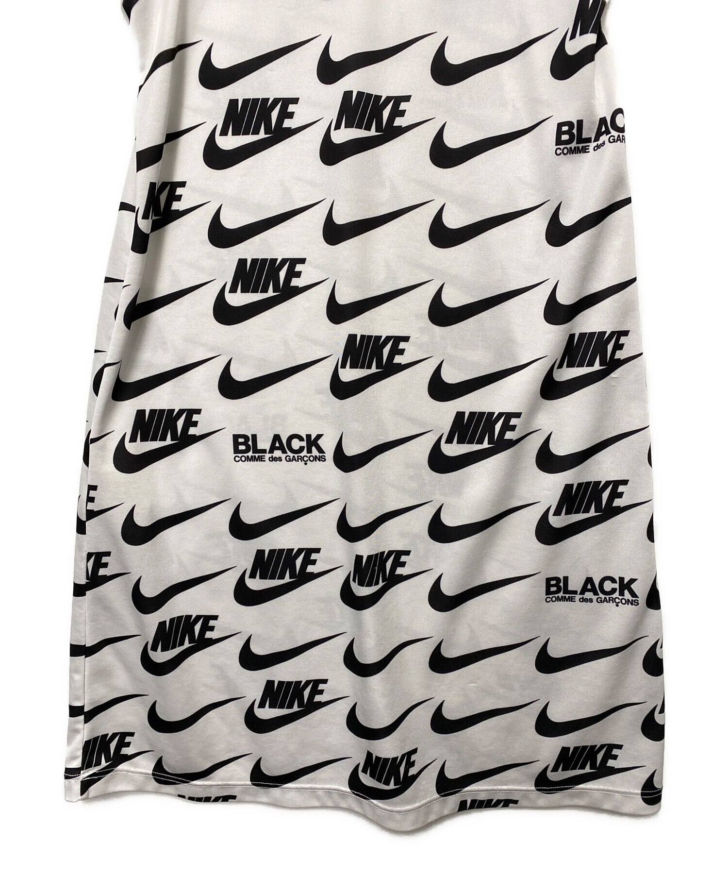コムデギャルソン コムコム 今期ノースリーブ 中古・古着通販】BLACK COMME des GARCONS × NIKE (ブラック