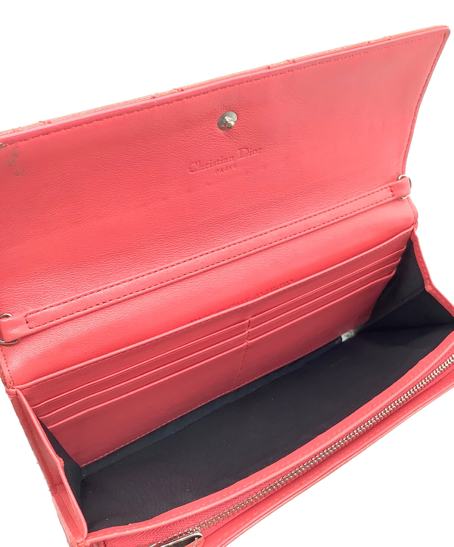 Dior　長財布　カナージュ　チェーンウォレット Christian Dior（クリスチャン・ディオール） （未使用 展示品