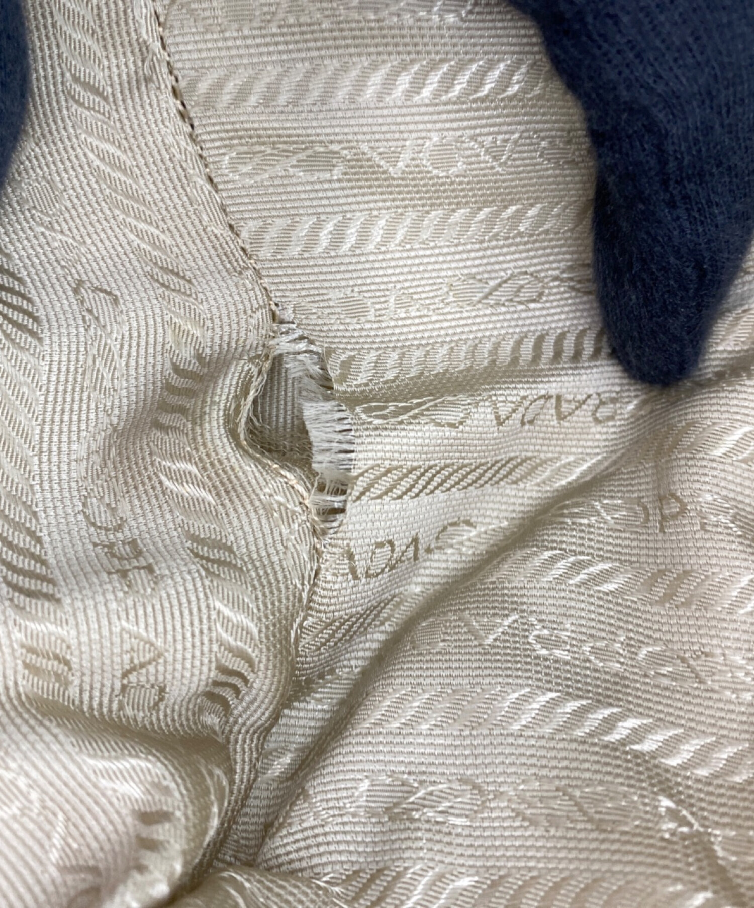 中古・古着通販】PRADA (プラダ) ナイロンショルダーバッグ グレー 