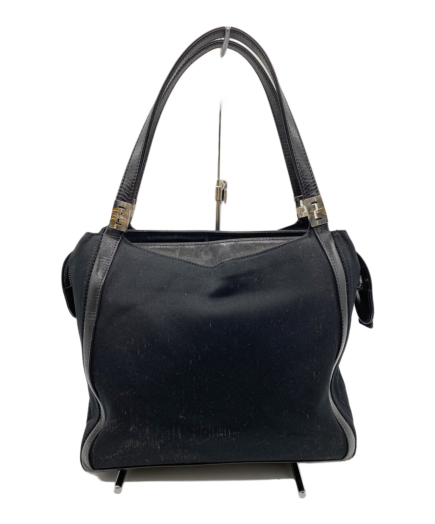 中古・古着通販】FENDI (フェンディ) ハンドバッグ ブラック｜ブランド 