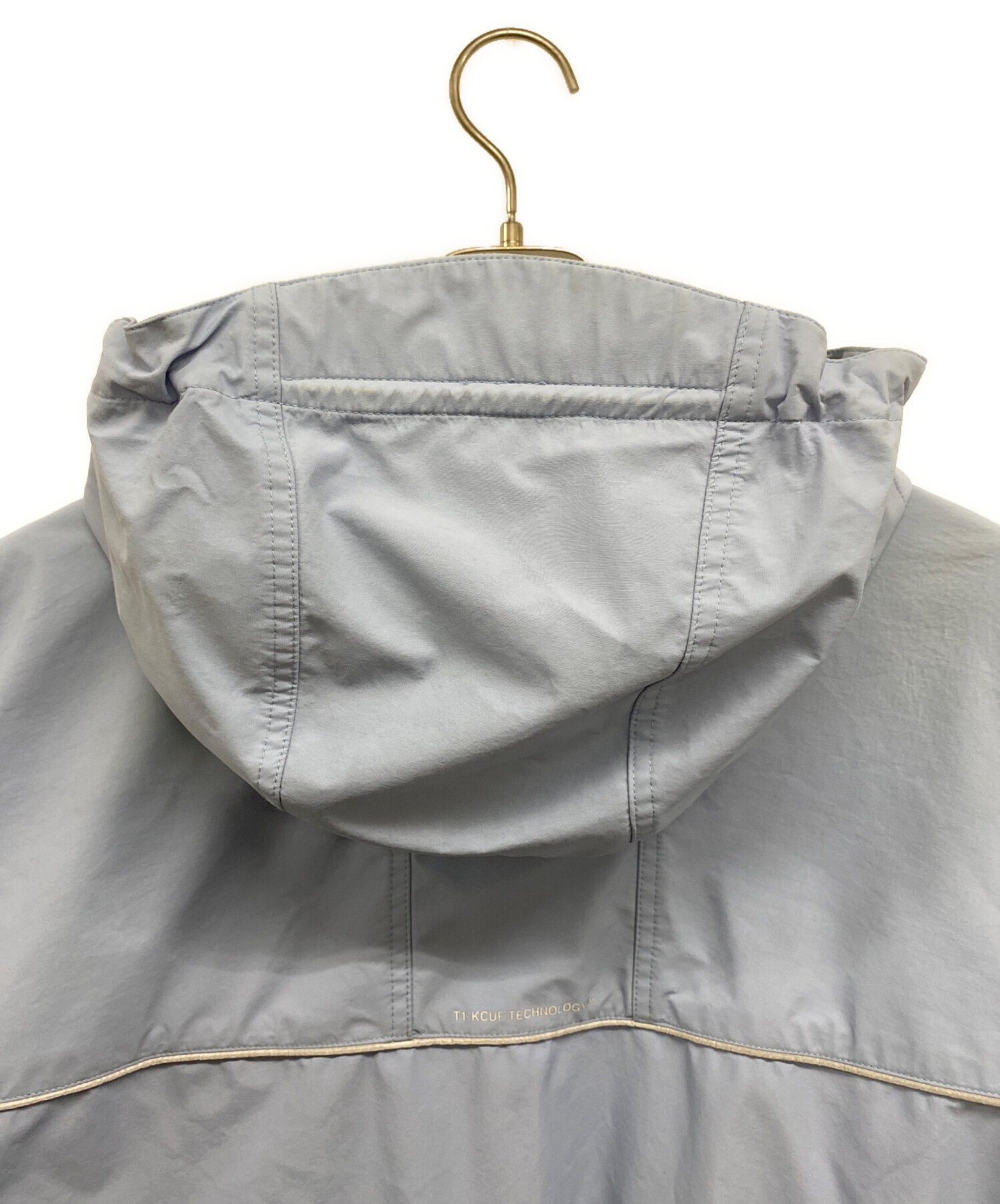 中古・古着通販】HUF (ハフ) マウンテンパーカー スカイブルー サイズ