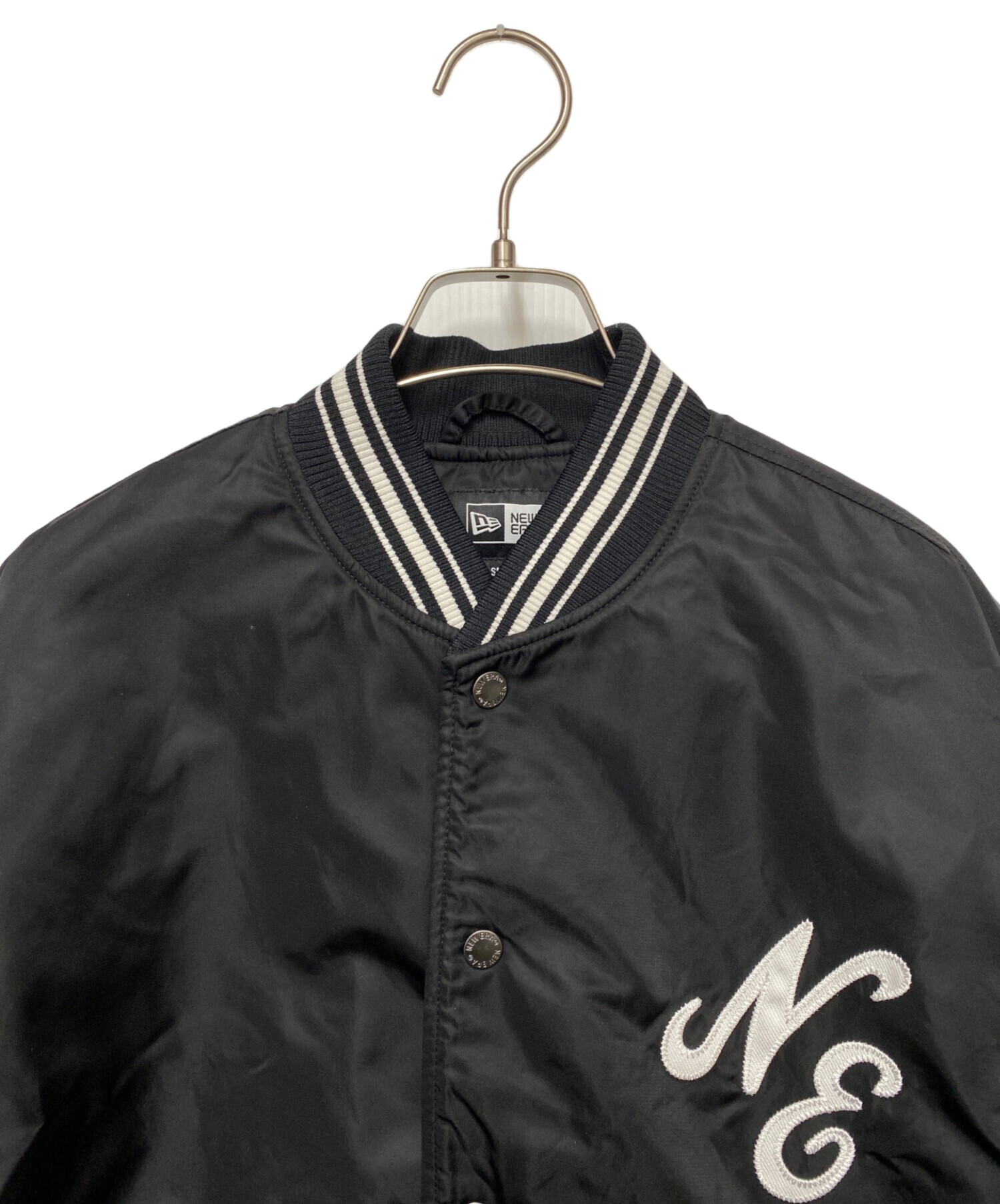 中古・古着通販】New Era (ニューエラ) スタジャン ブラック サイズ:S