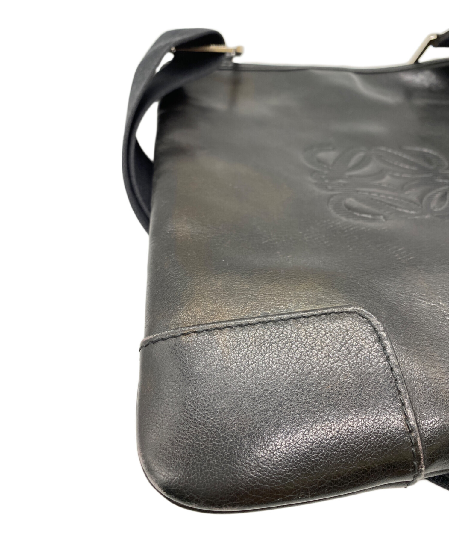 中古・古着通販】LOEWE (ロエベ) レザーショルダーバッグ ブラック