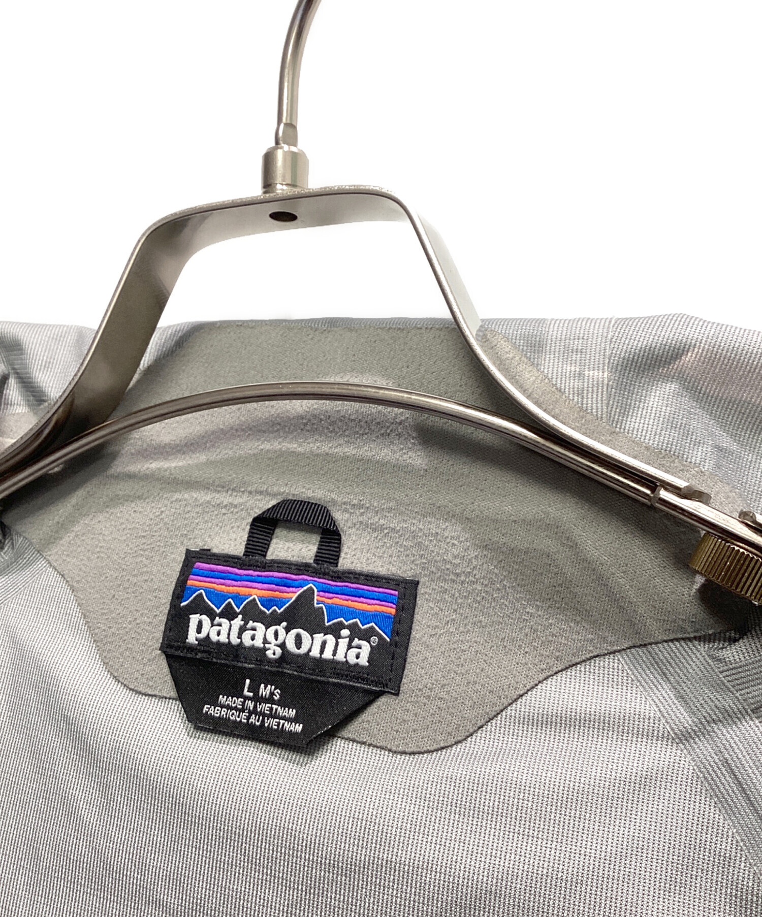 中古・古着通販】Patagonia (パタゴニア) マウンテンパーカー ブラック