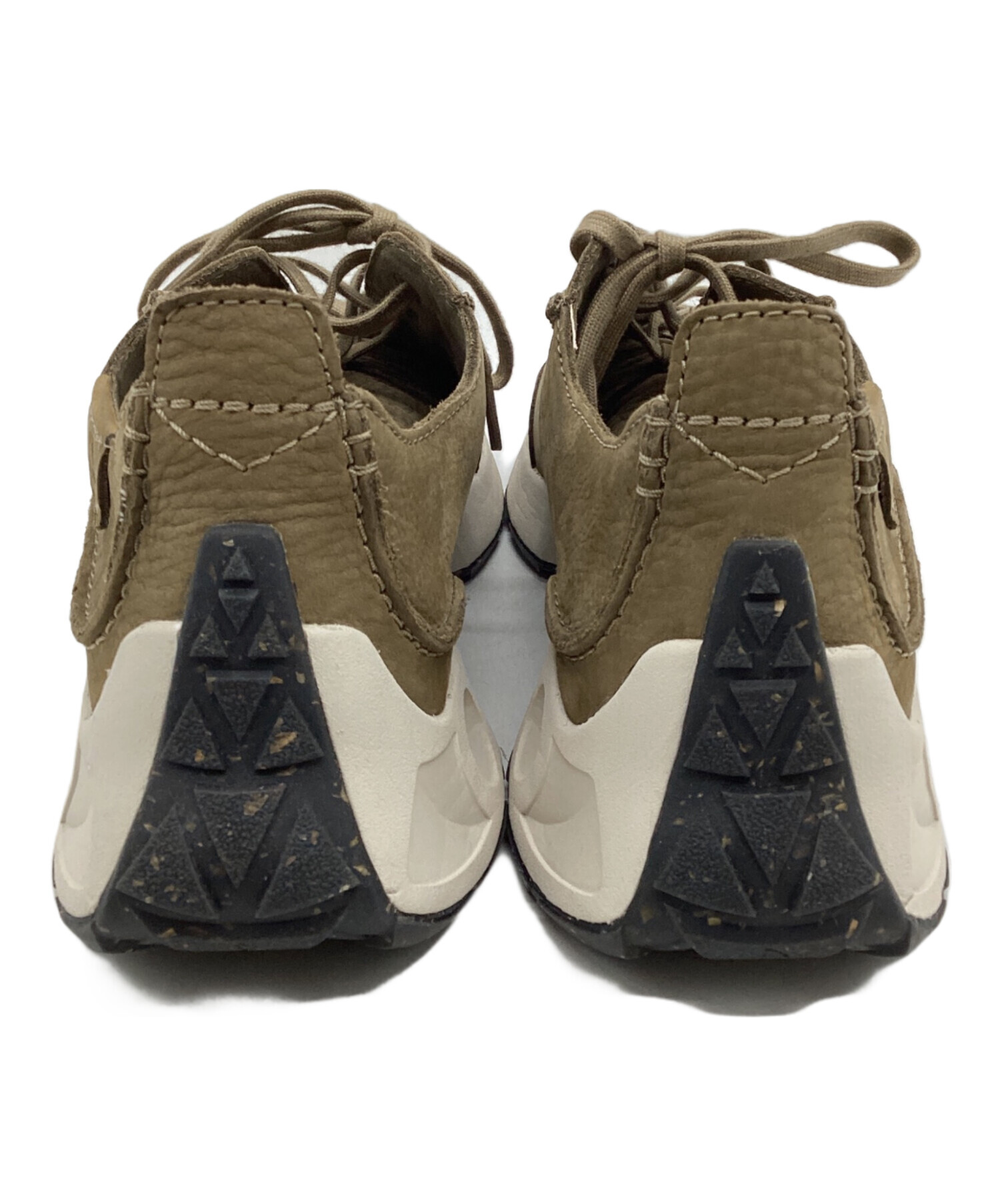 中古・古着通販】CLARKS (クラークス) スニーカー オリーブ サイズ 
