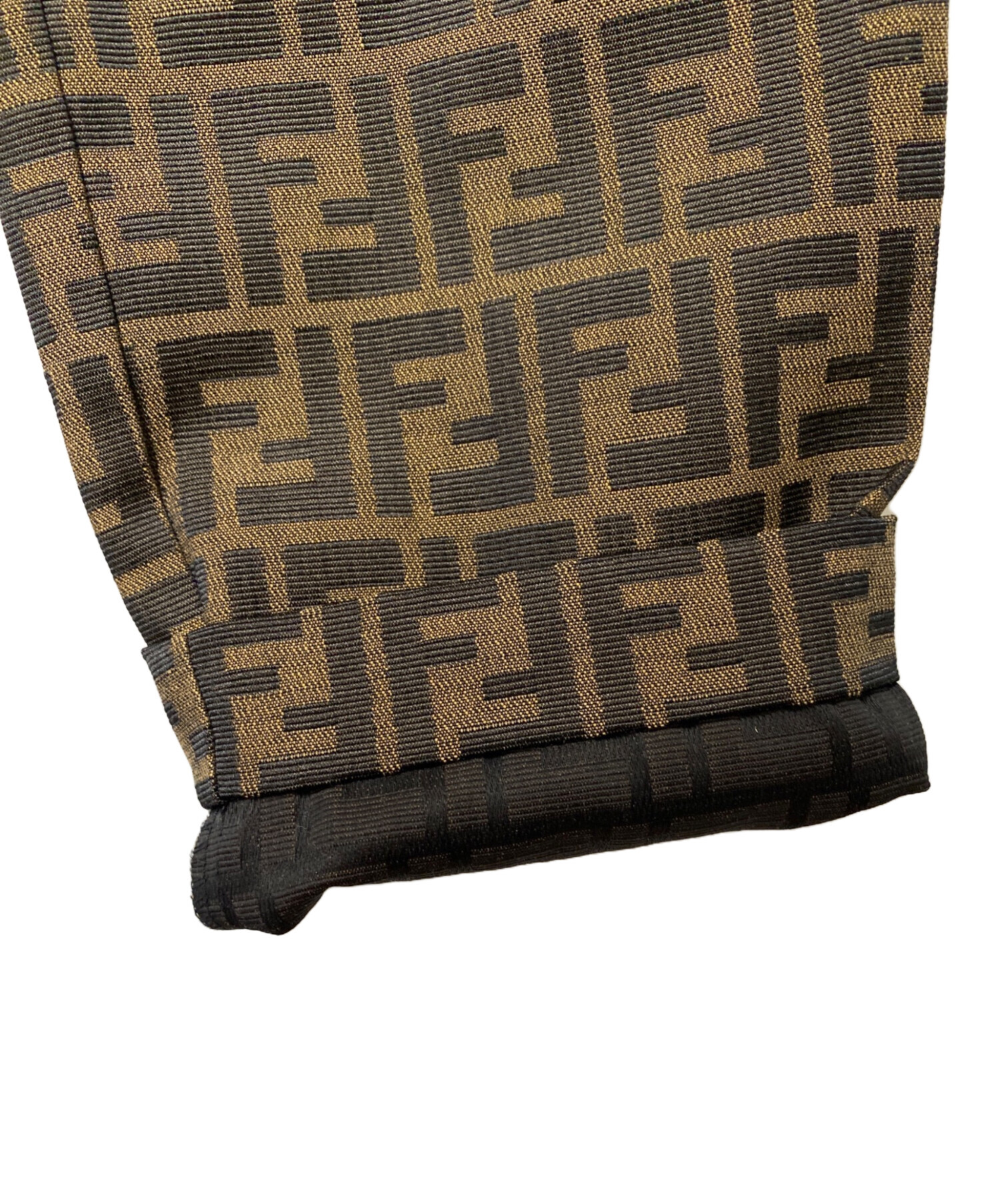 中古・古着通販】FENDI (フェンディ) 総柄パンツ ブラウン サイズ:28