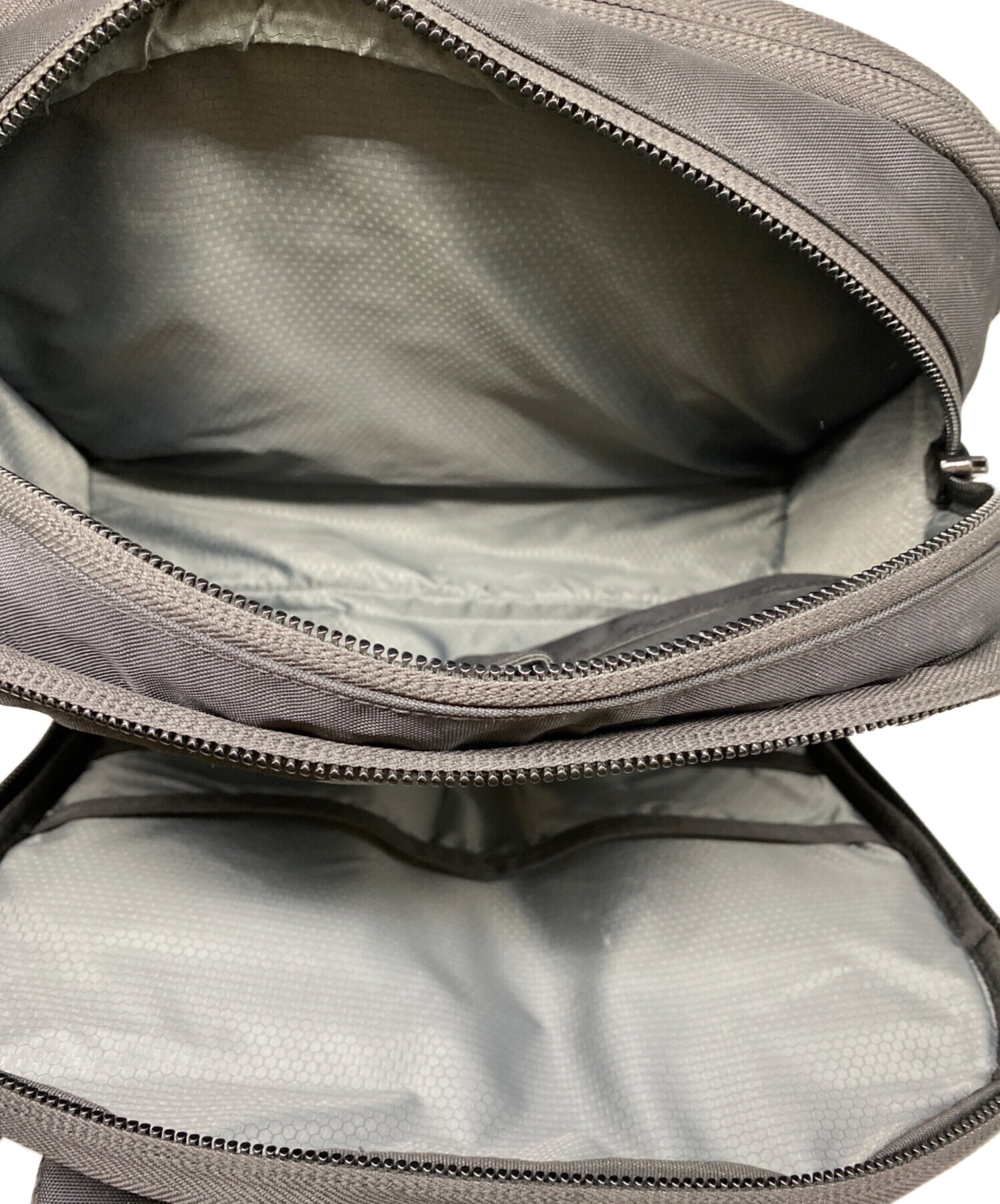 中古・古着通販】ONE HOLICC (ワン ホリック) バックパック ブラック